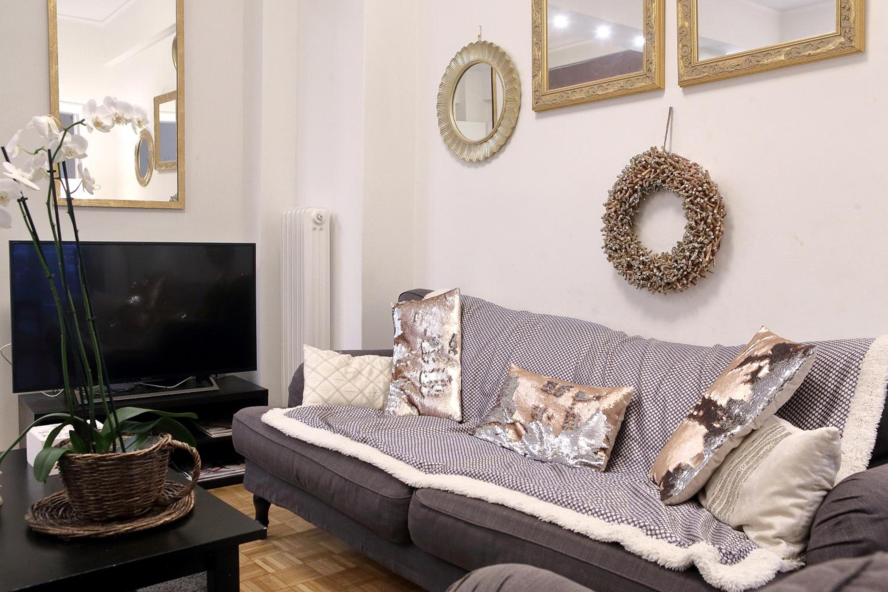VZ Athens Apartment