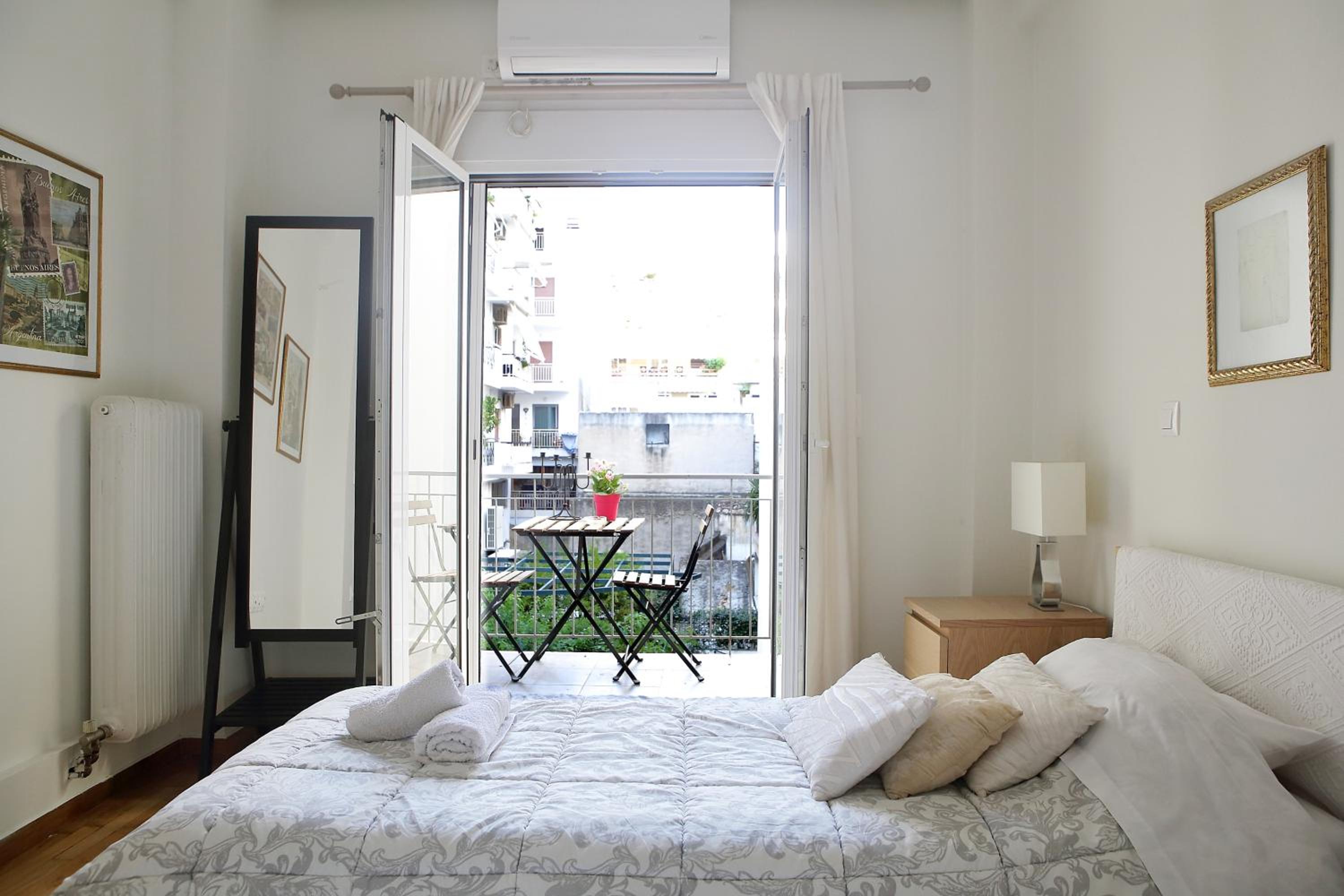 VZ Athens Apartment