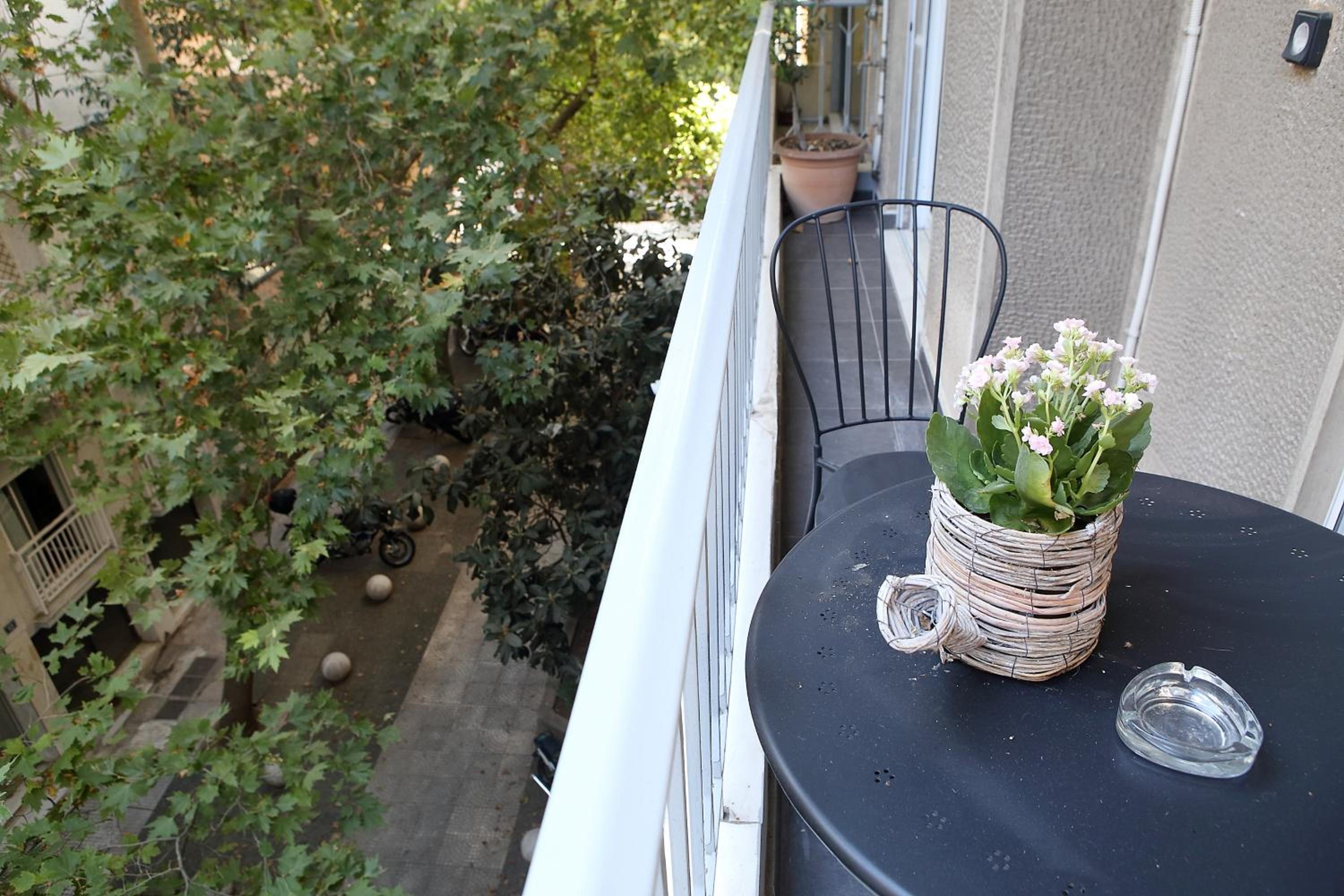 VZ Athens Apartment