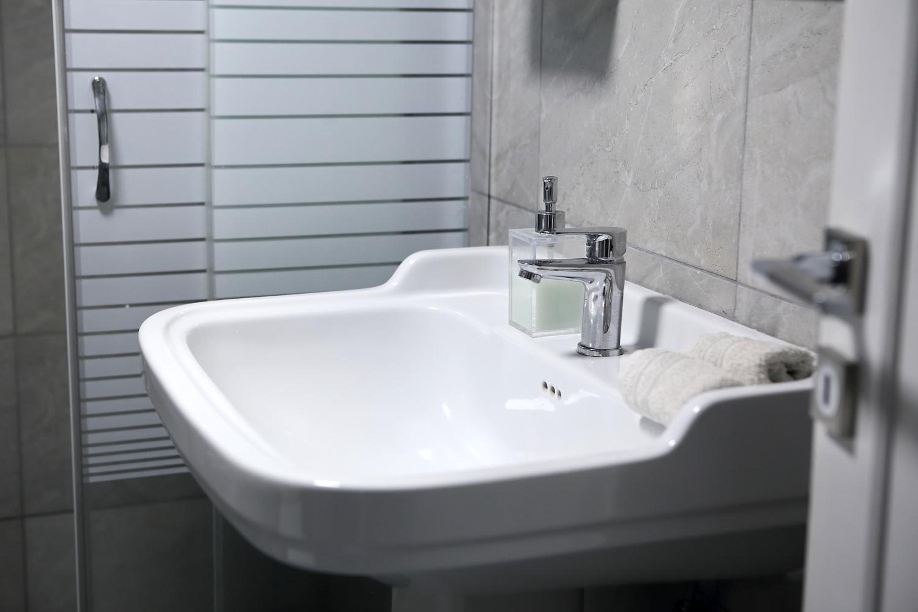 VZ Athens Apartment