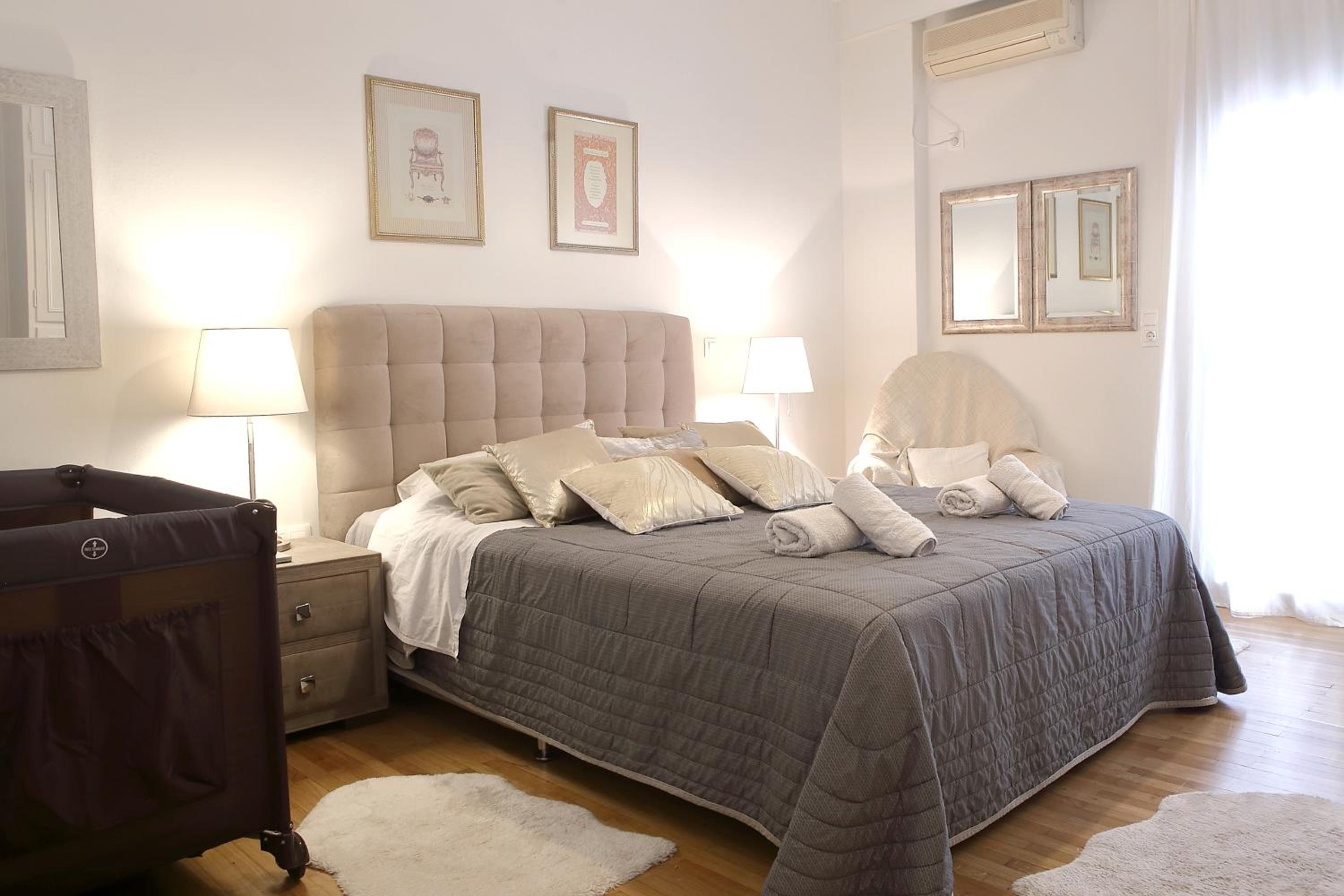 VZ Athens Apartment