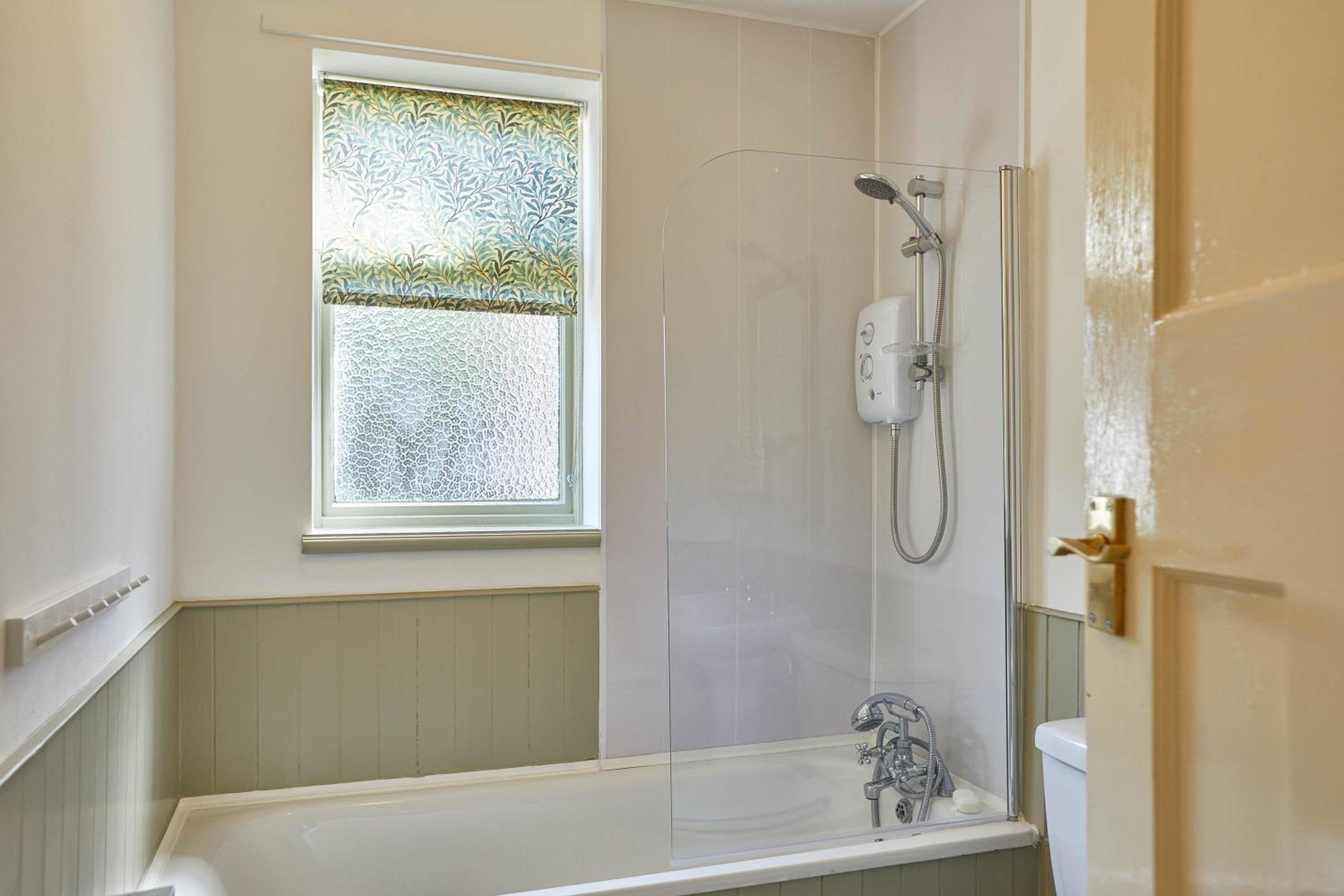 Host & Stay - Princes Road view 5