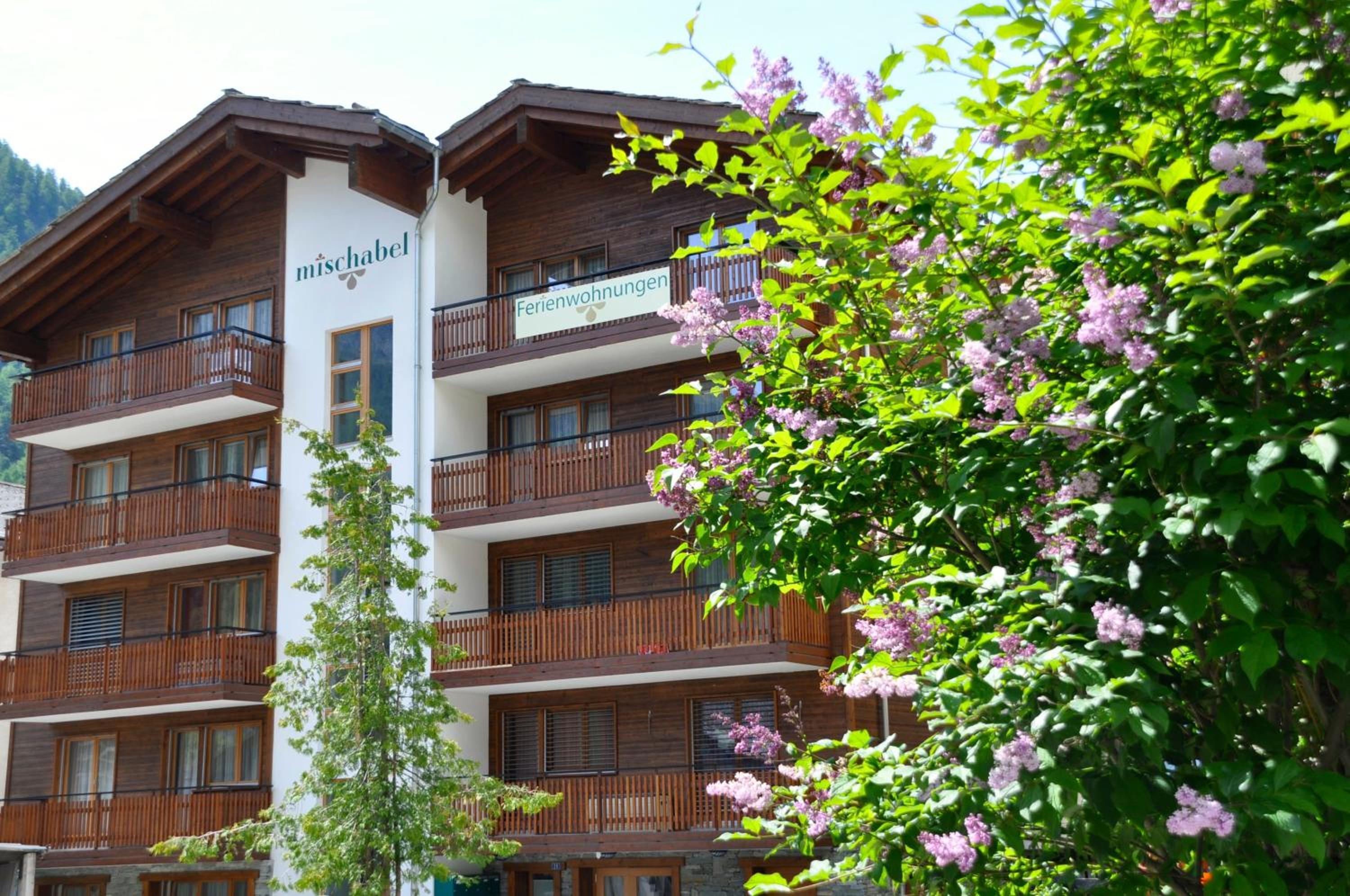 Haus Mischabel view 2