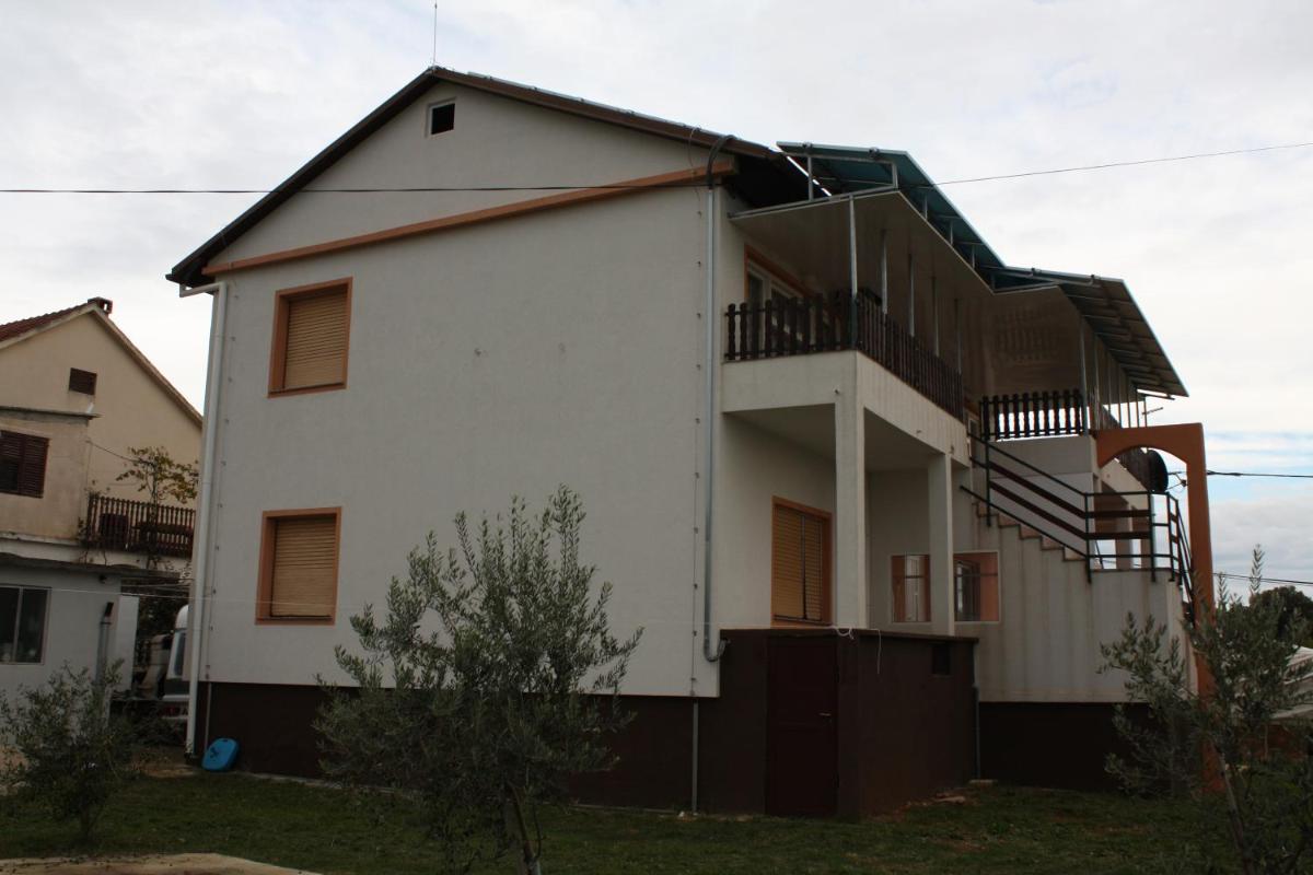 Photo 27