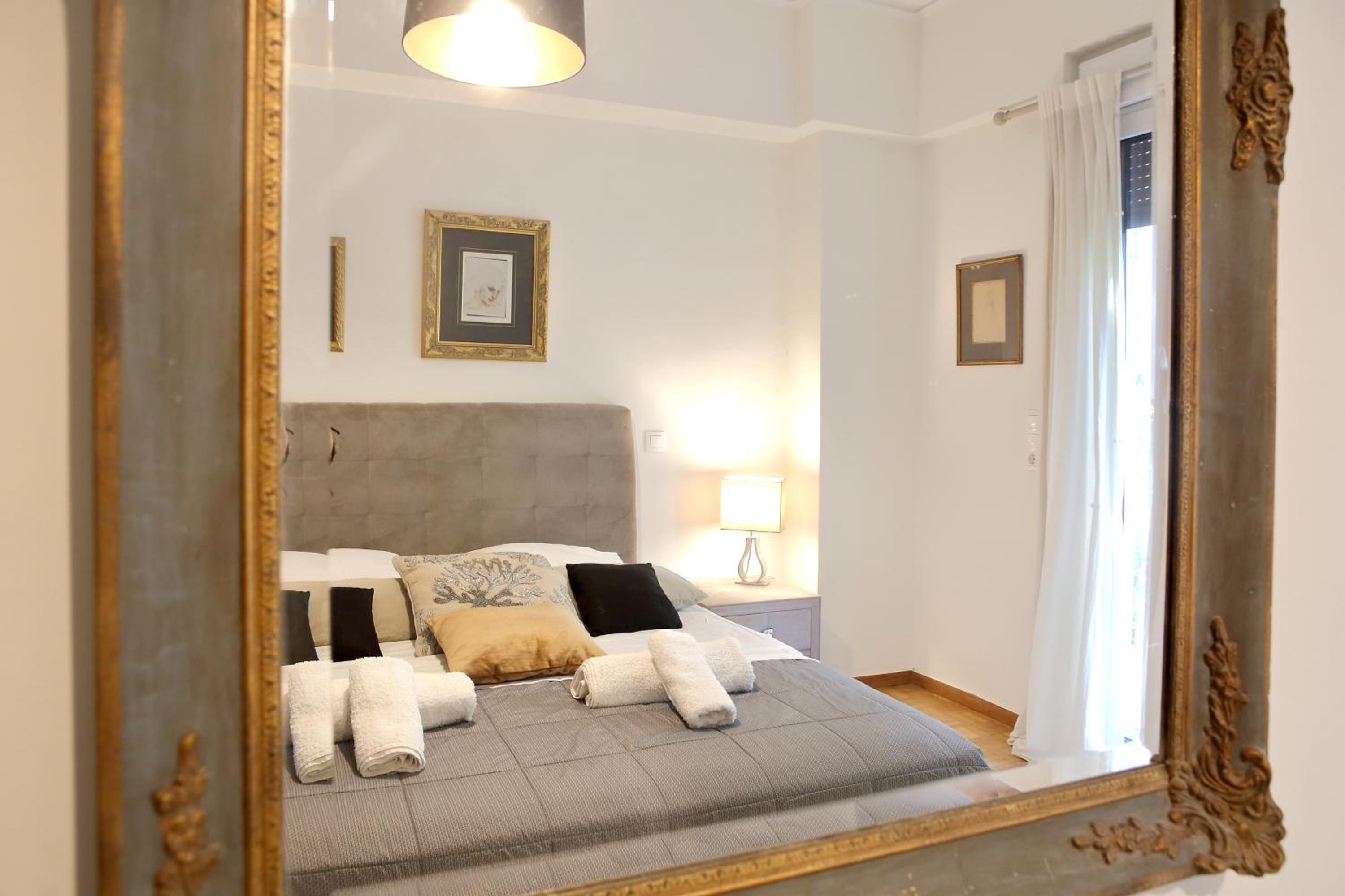 VZ Athens Apartment