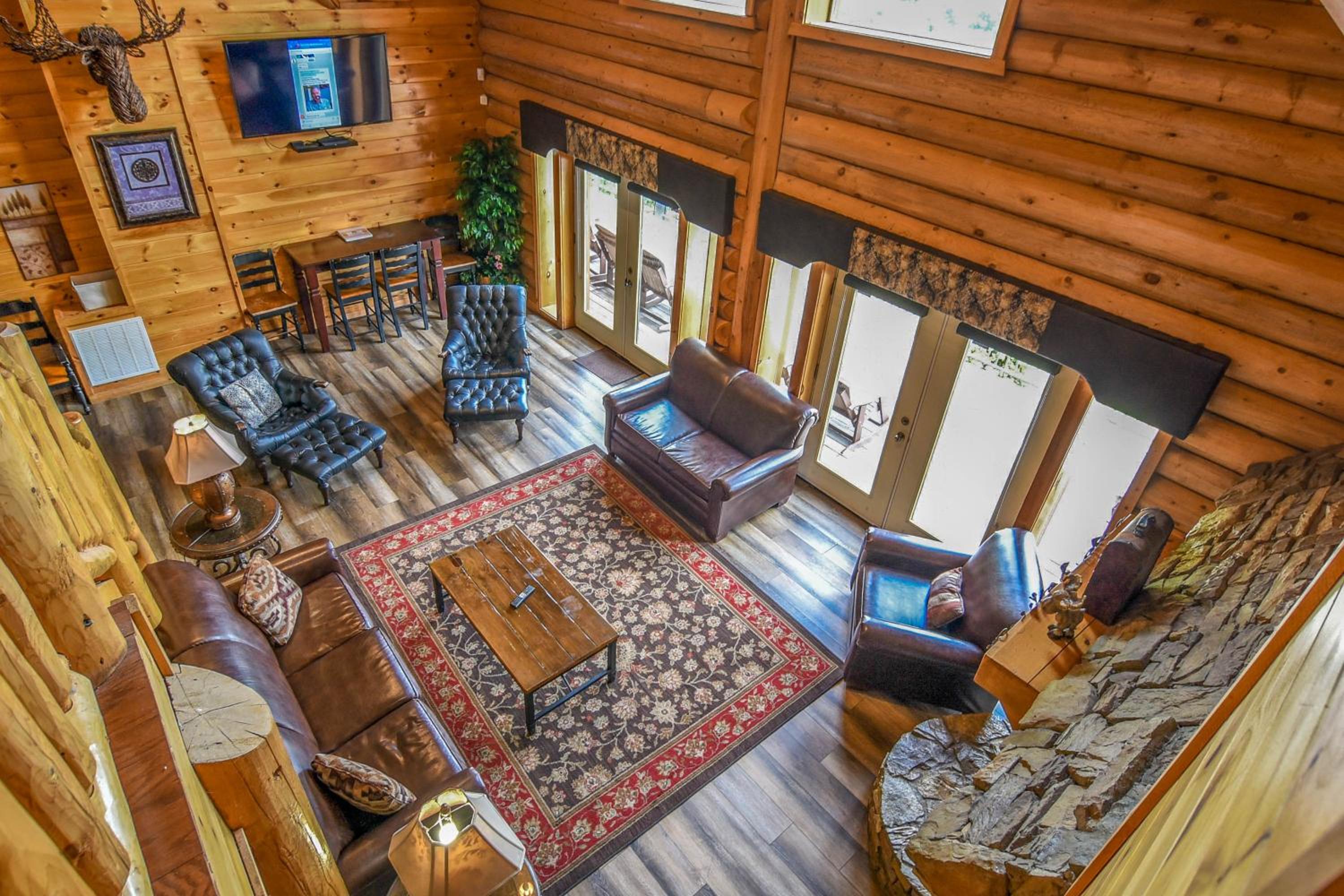 Moose Hollow Lodge