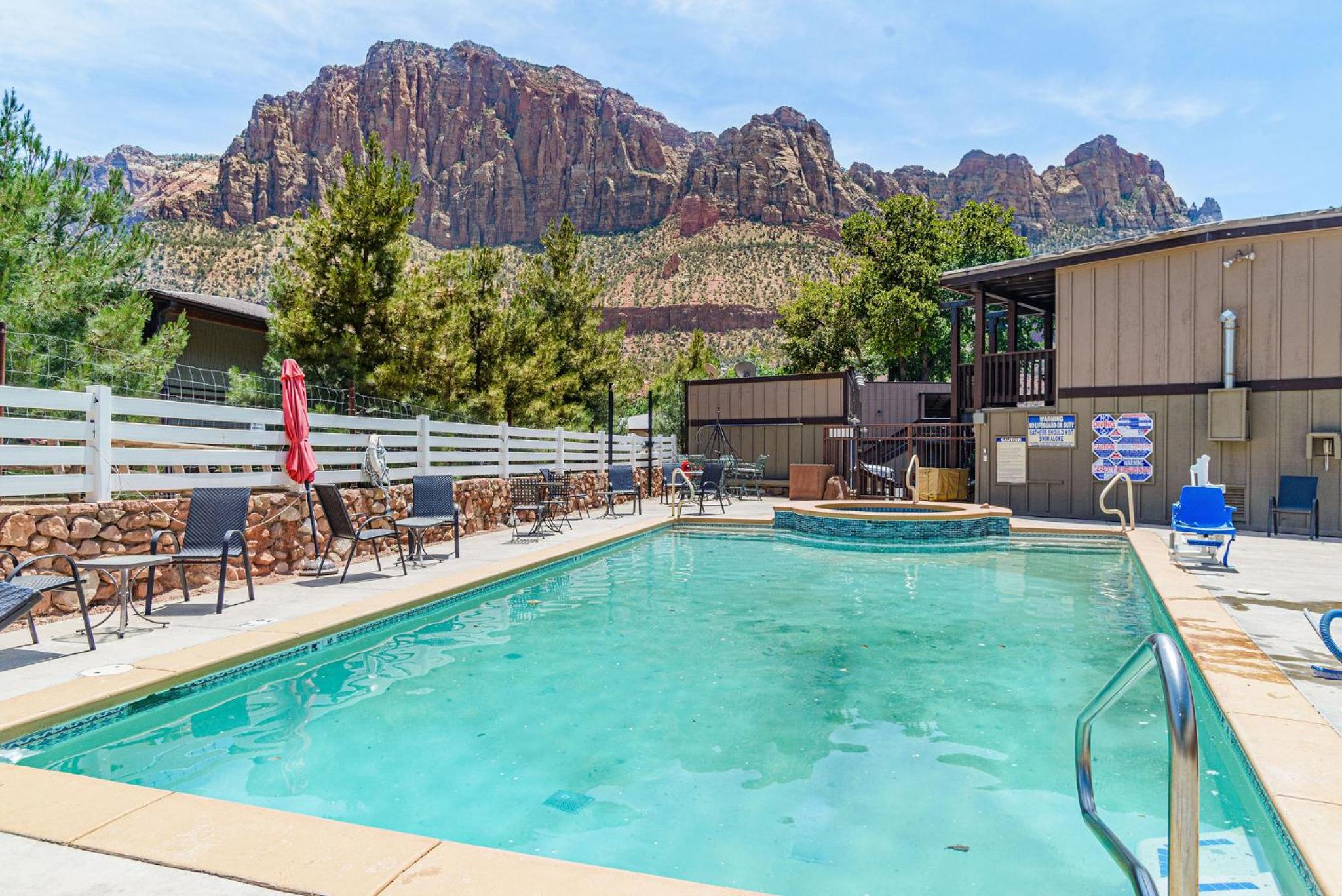 Petty Ranch Inn 18