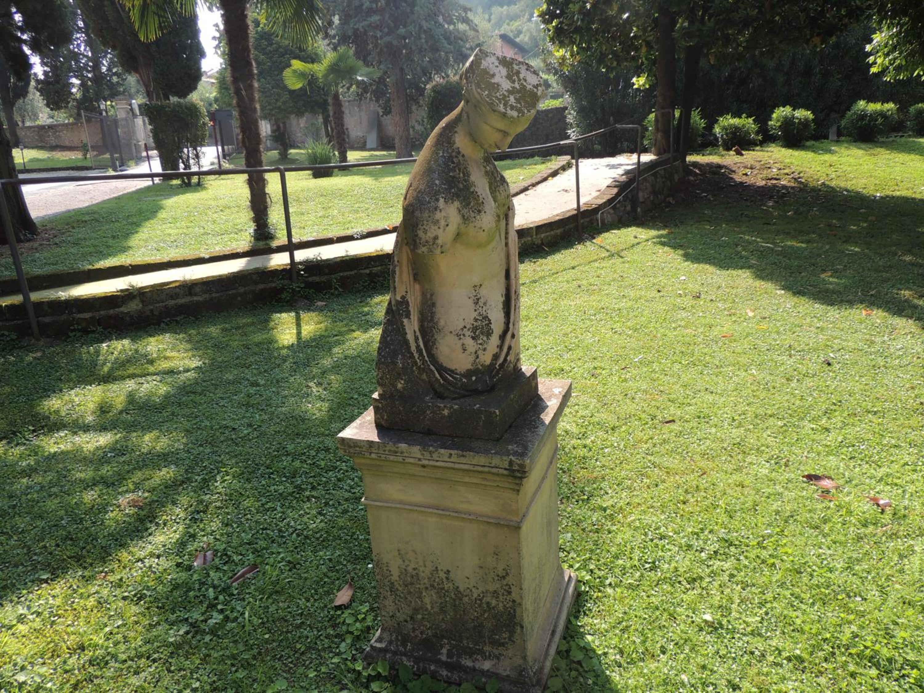 Photo 38