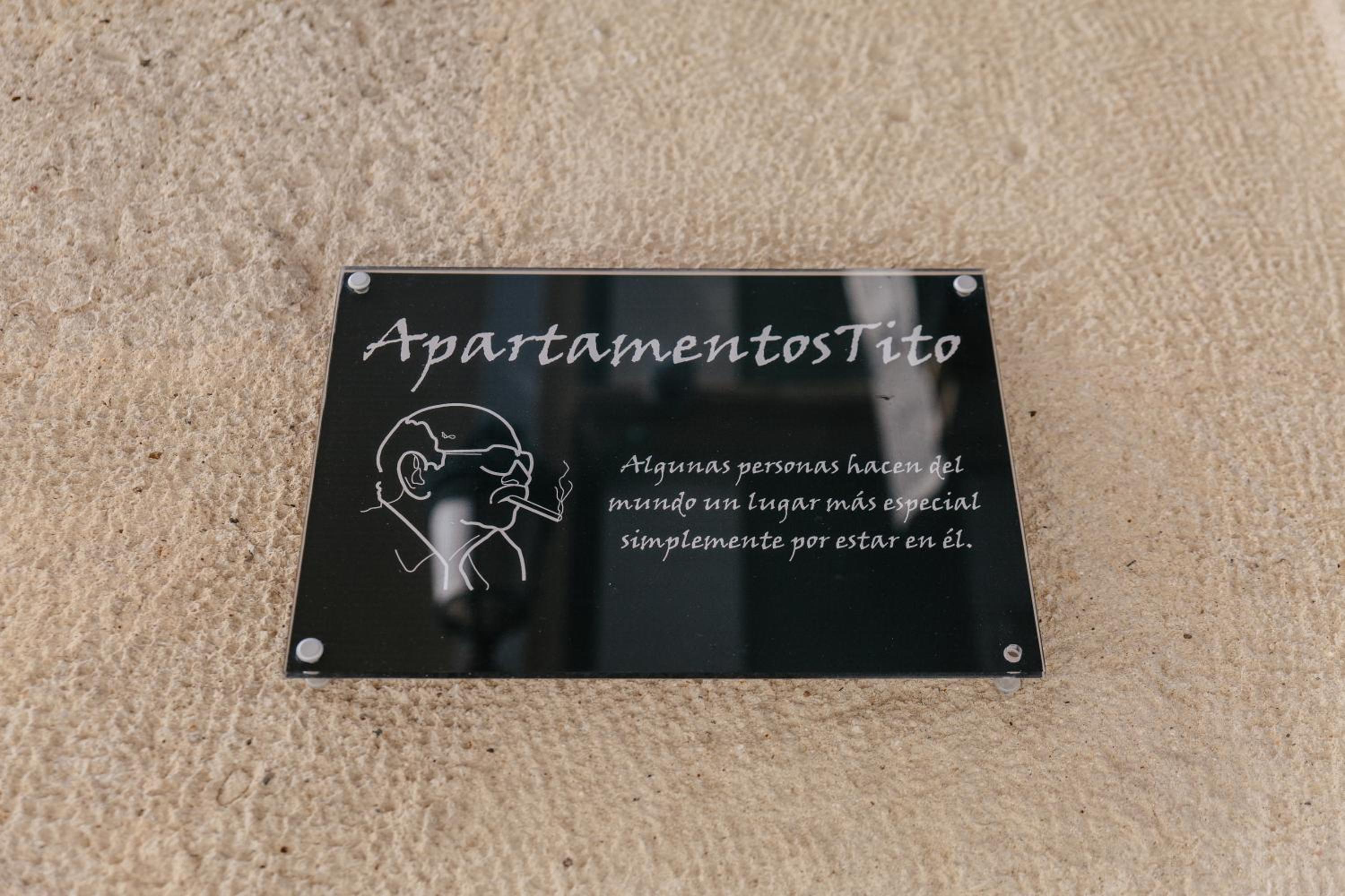 Apartamentos Tito San Agustin