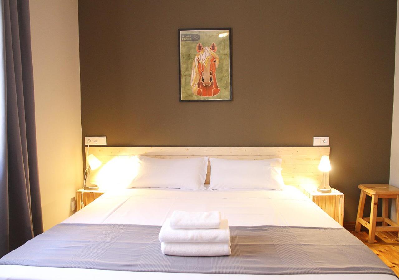 Hostal Fonda Prat view 4