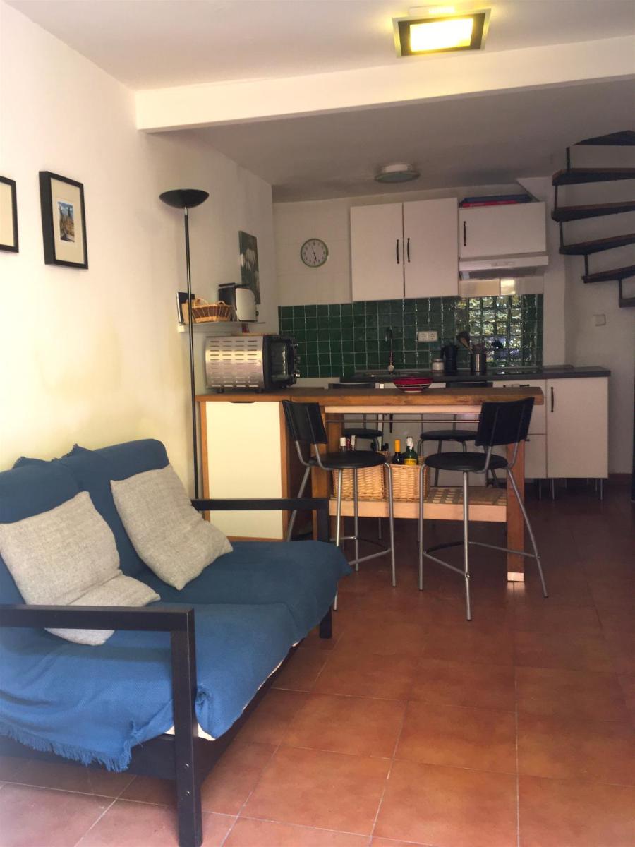 Encantadora casa en centro Piedralaves photo 2