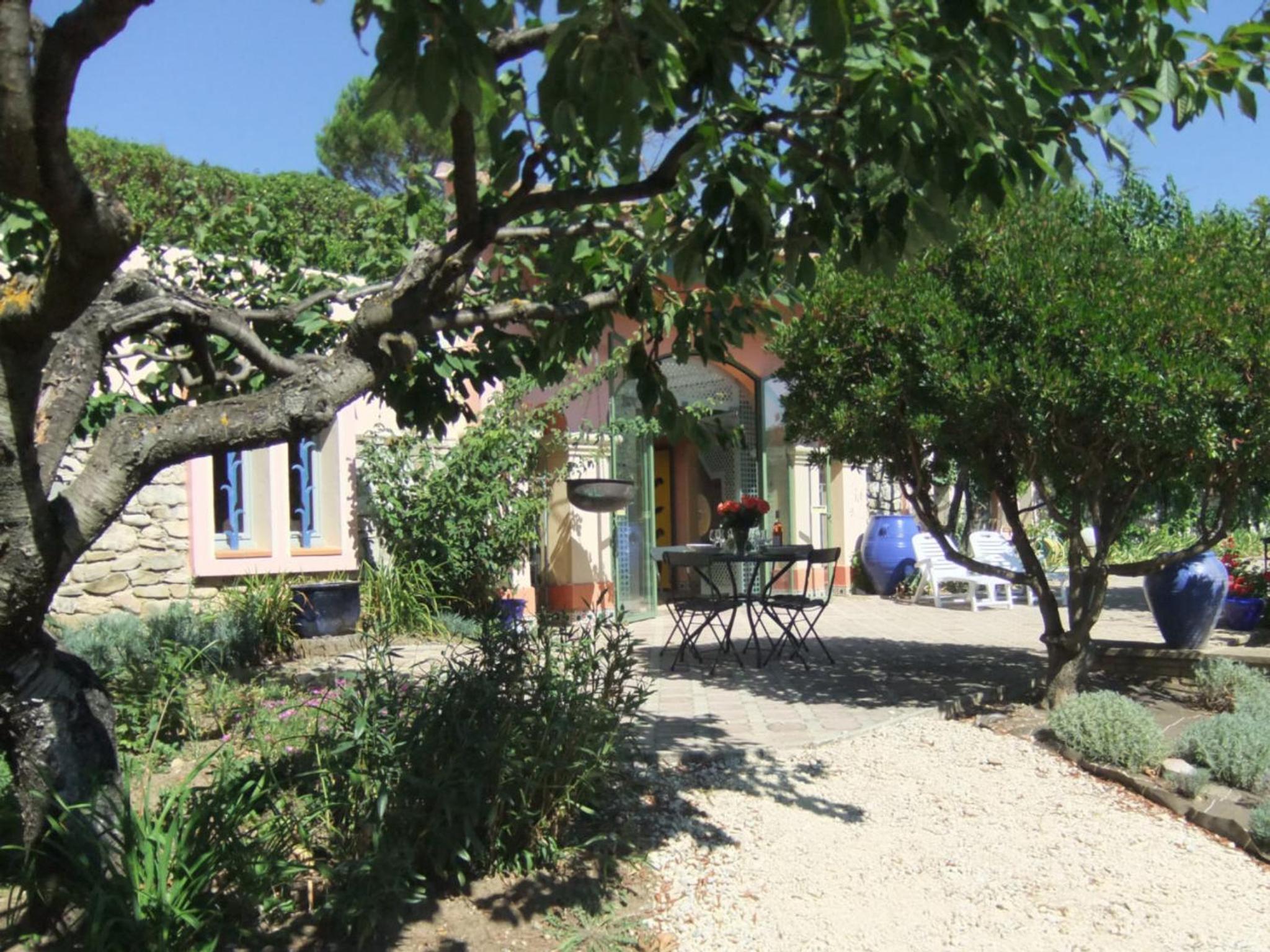 Photo 16