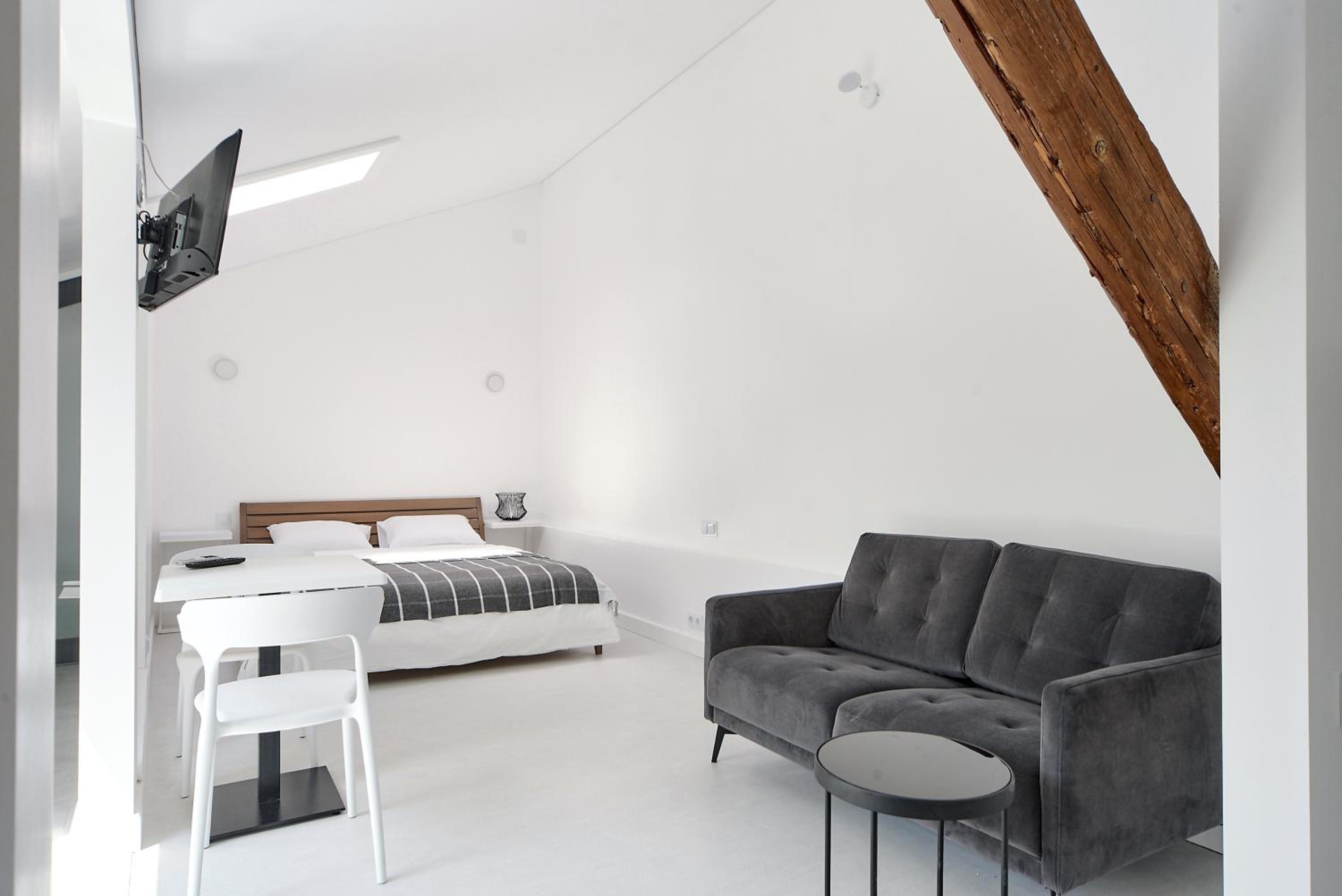 White Door Apartments Mansard Heart of Odessa 2 view 4