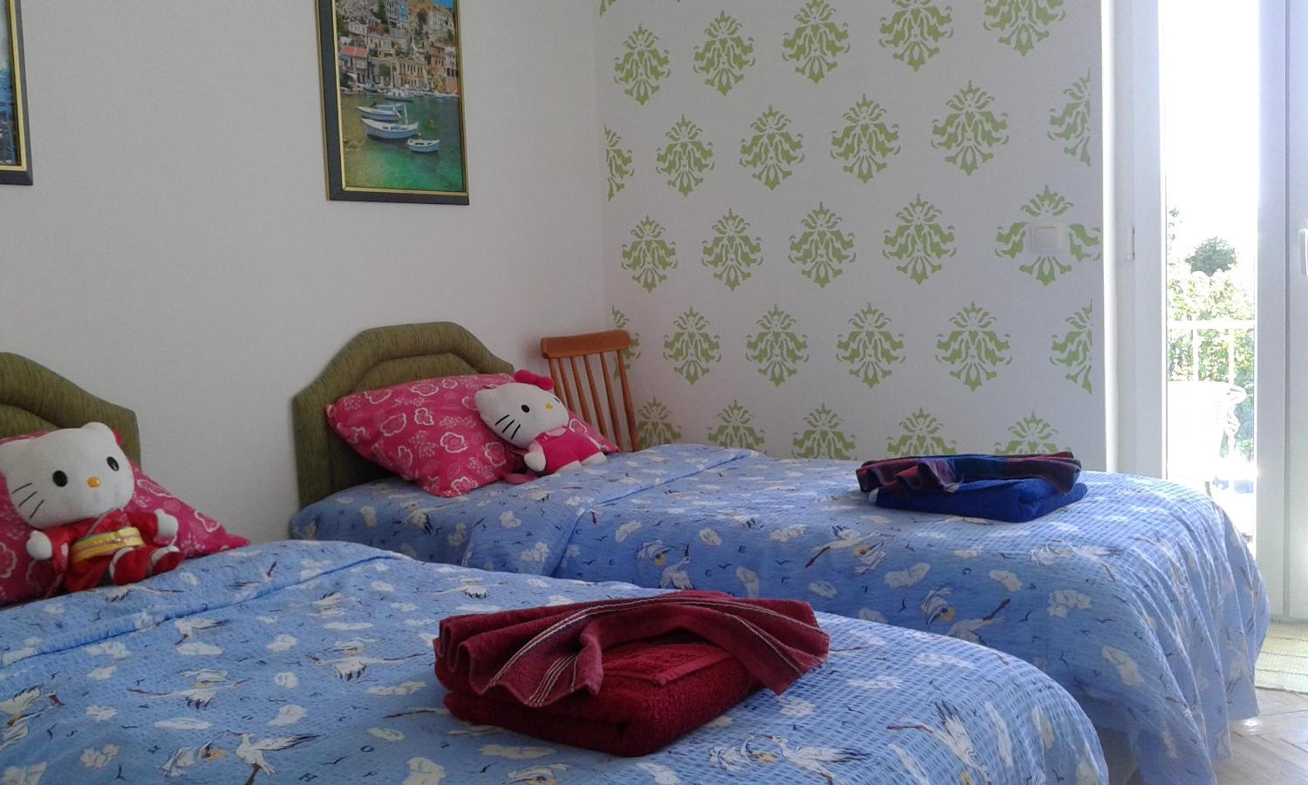 Two bedroom ap in the garden photo 4