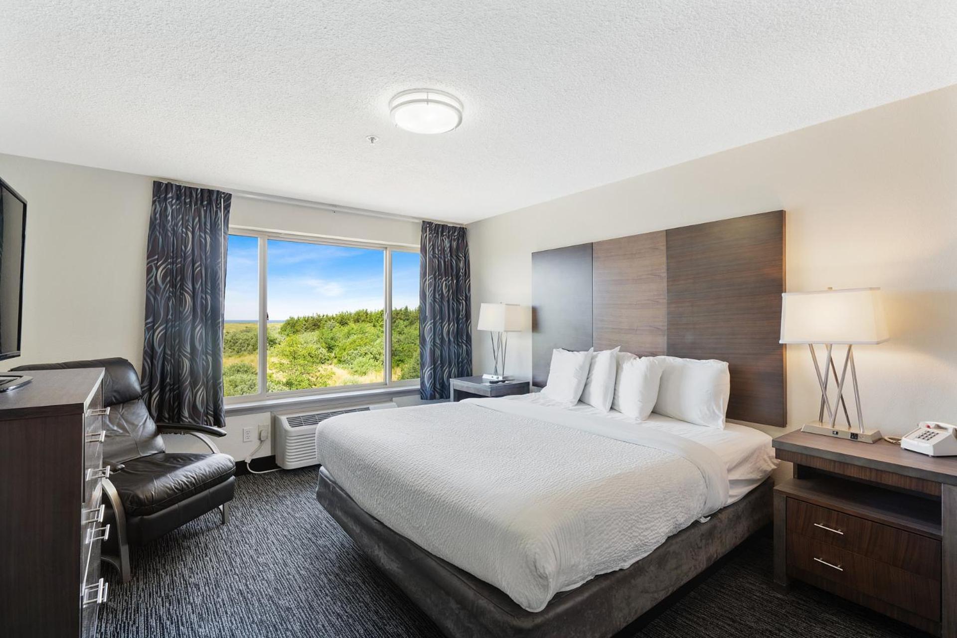 Oceanview Inn at the Arch view 2