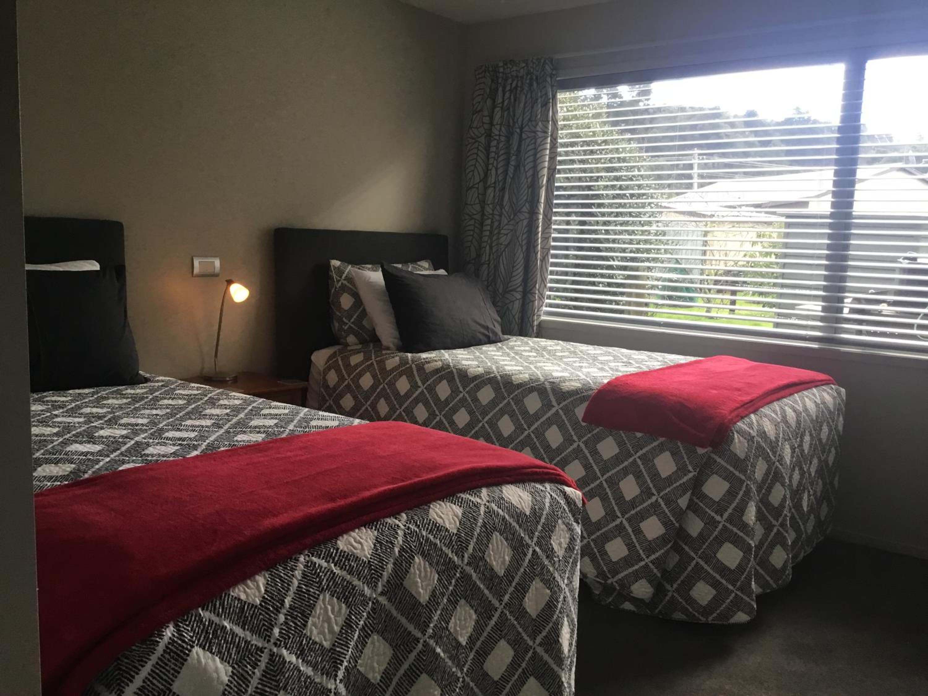 Bay Breeze Accommodation