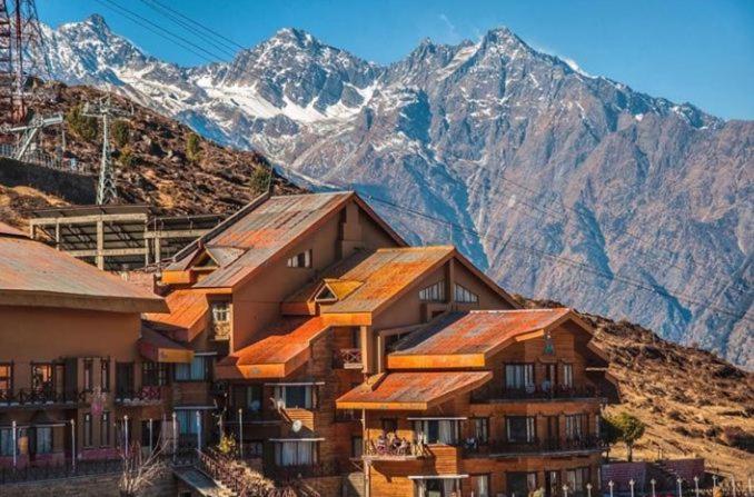 GMVN Auli view 3