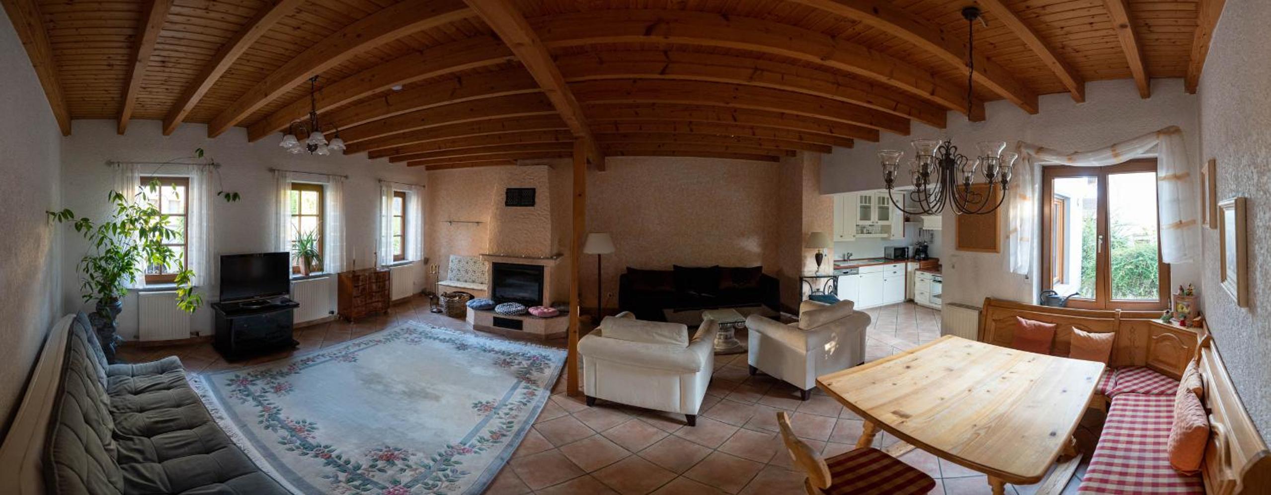 living room & common area