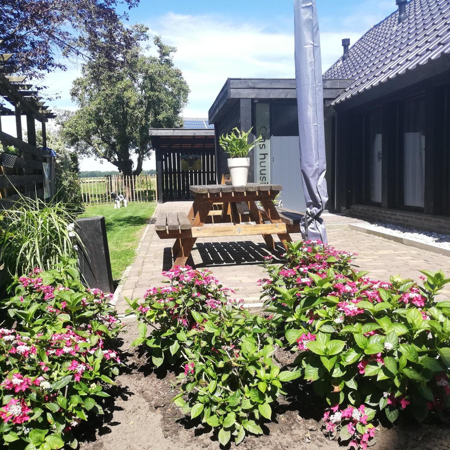 ons huusie view 2