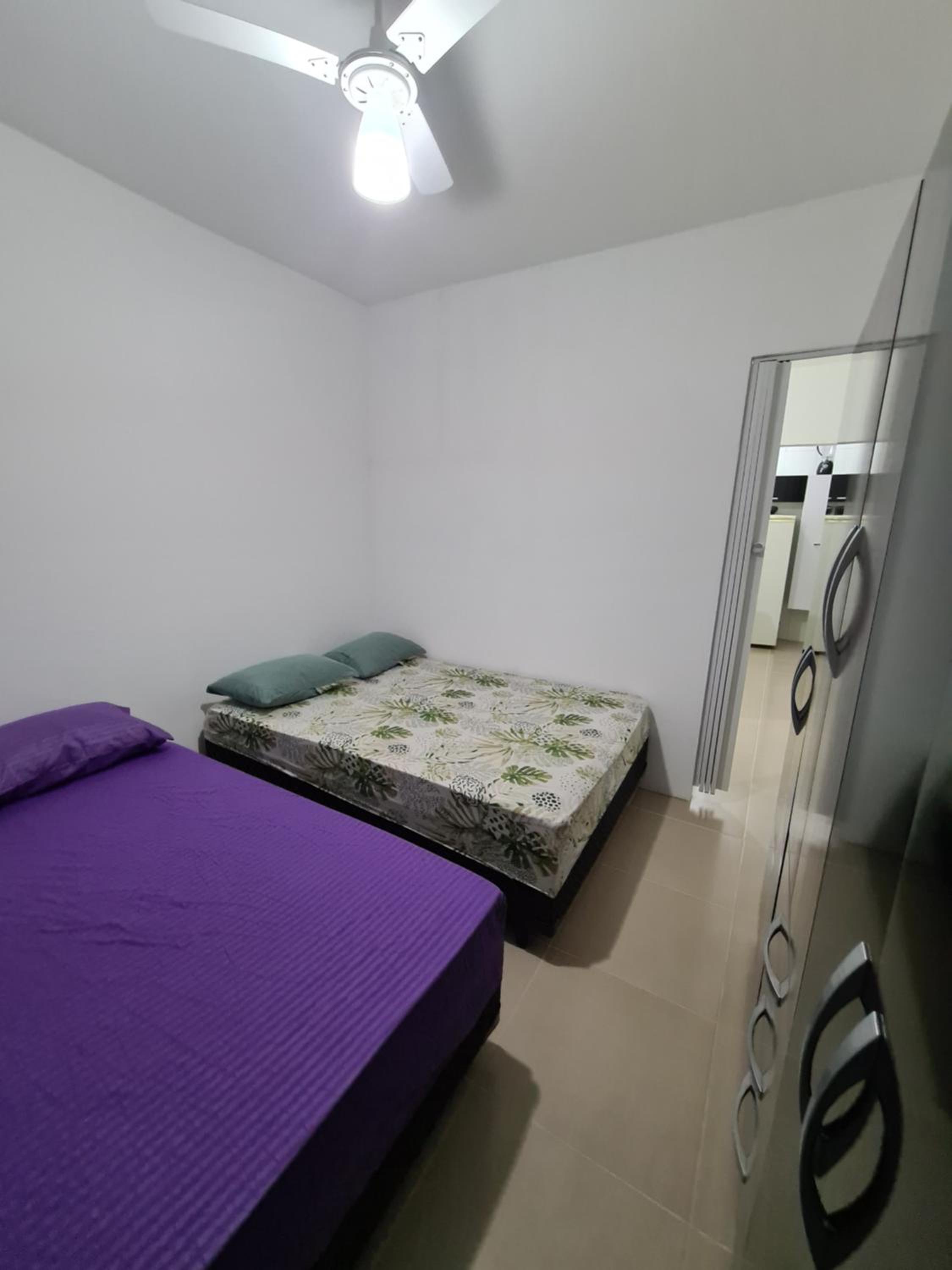 Kitão com quarto 50mts do mar