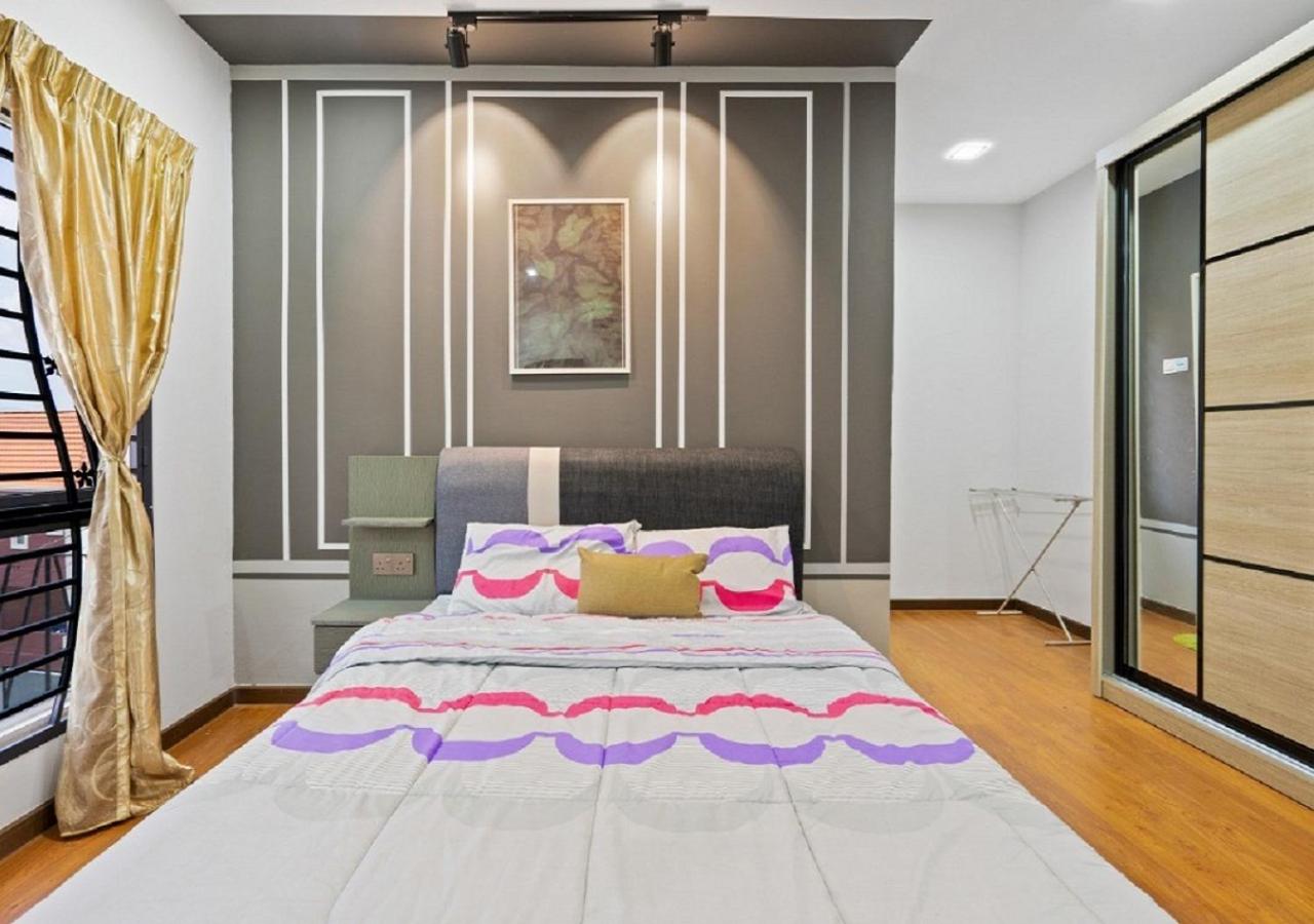 Suraya Homestay Semi-D photo 7
