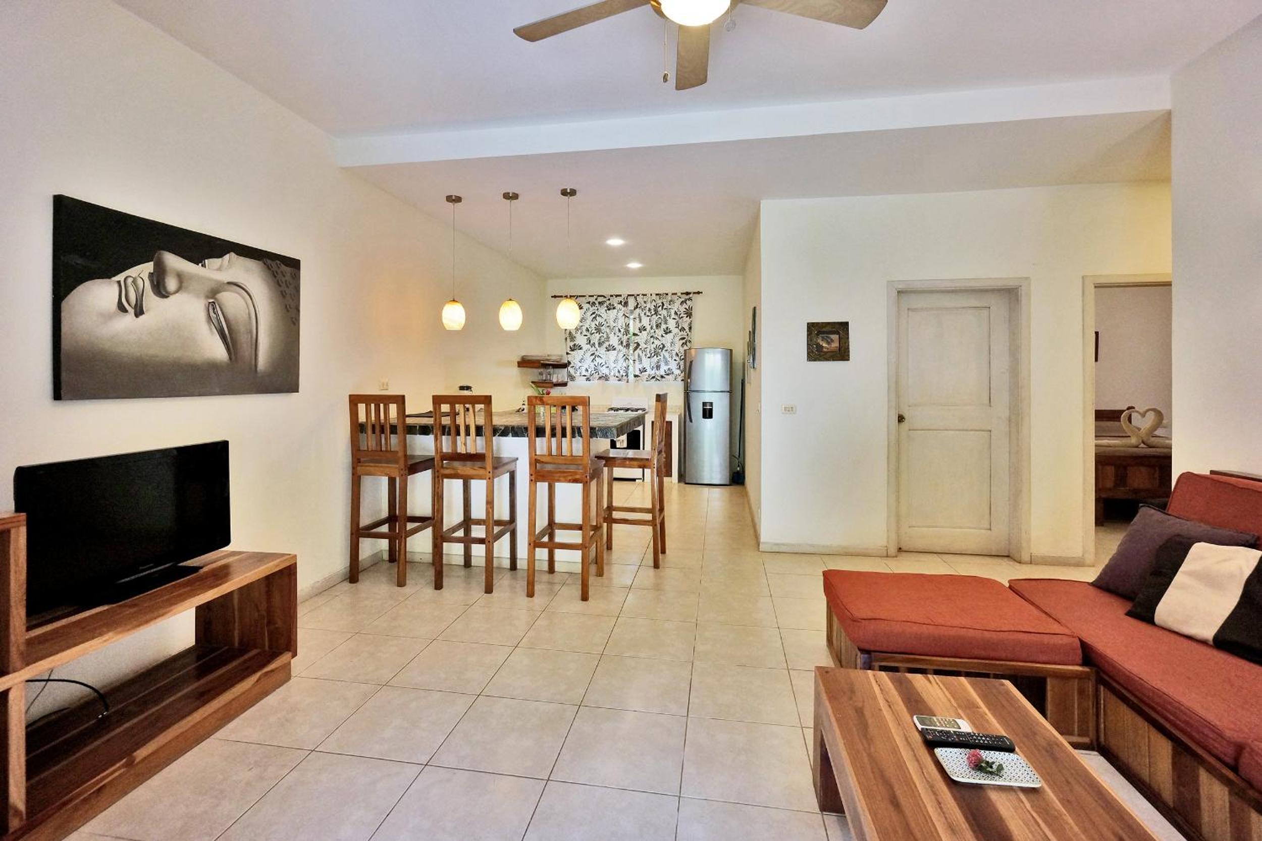 Costa Riki Apartments