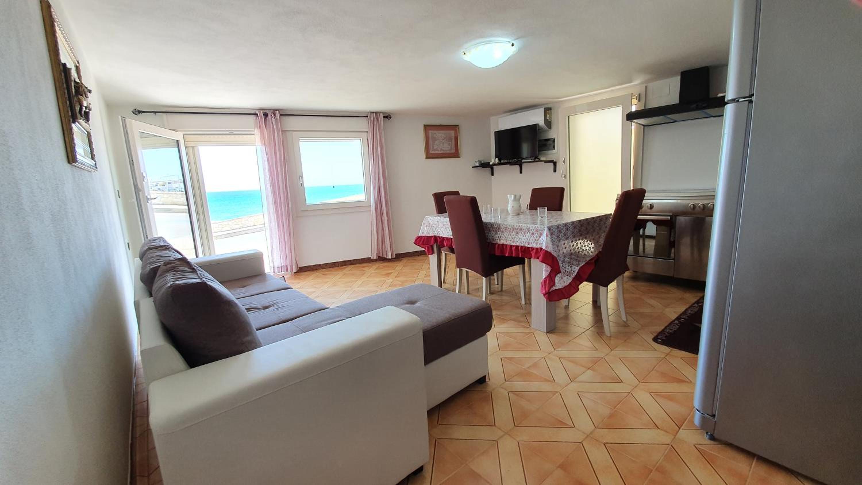 Villa Cordella 5 view 3