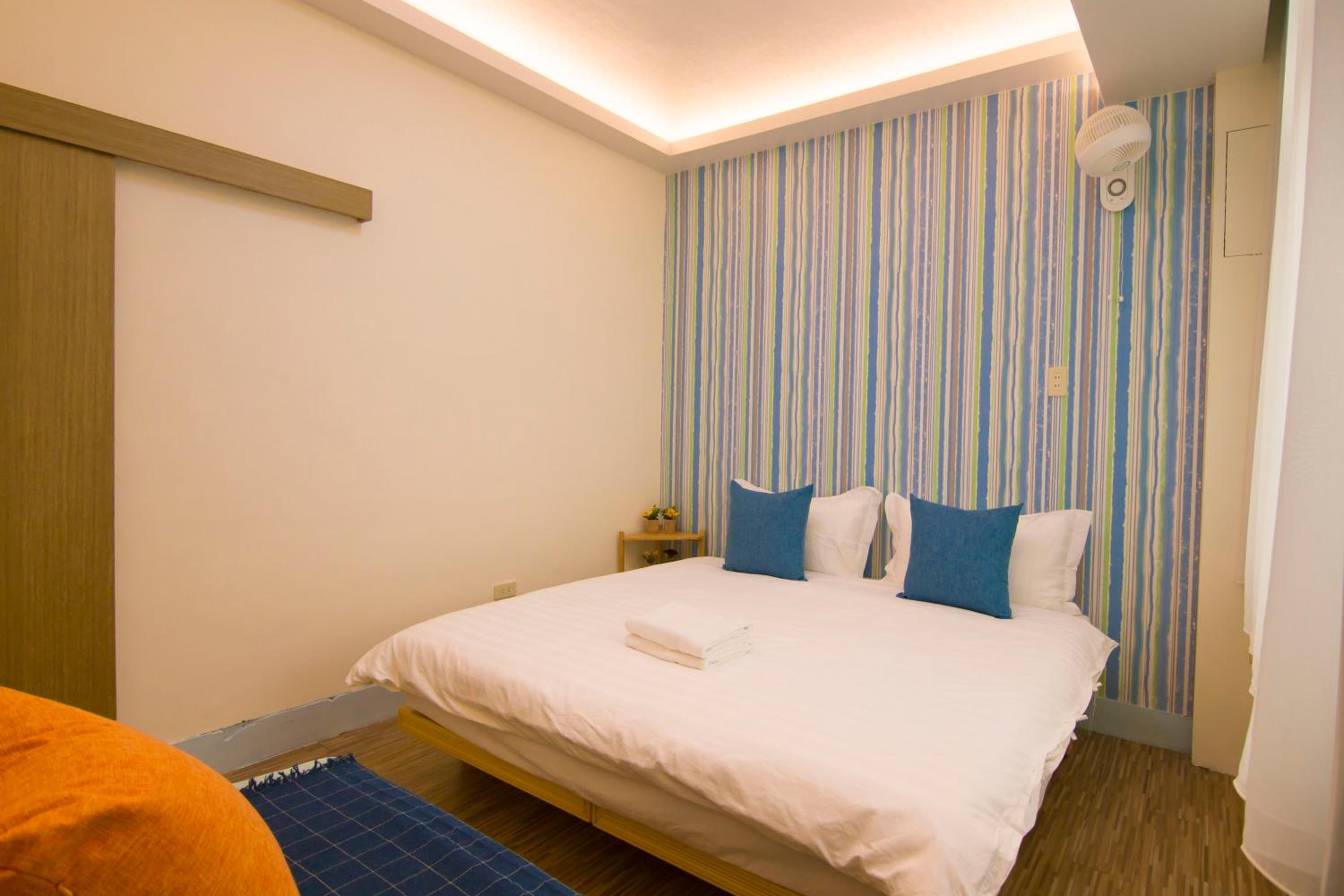 One Heart Inn