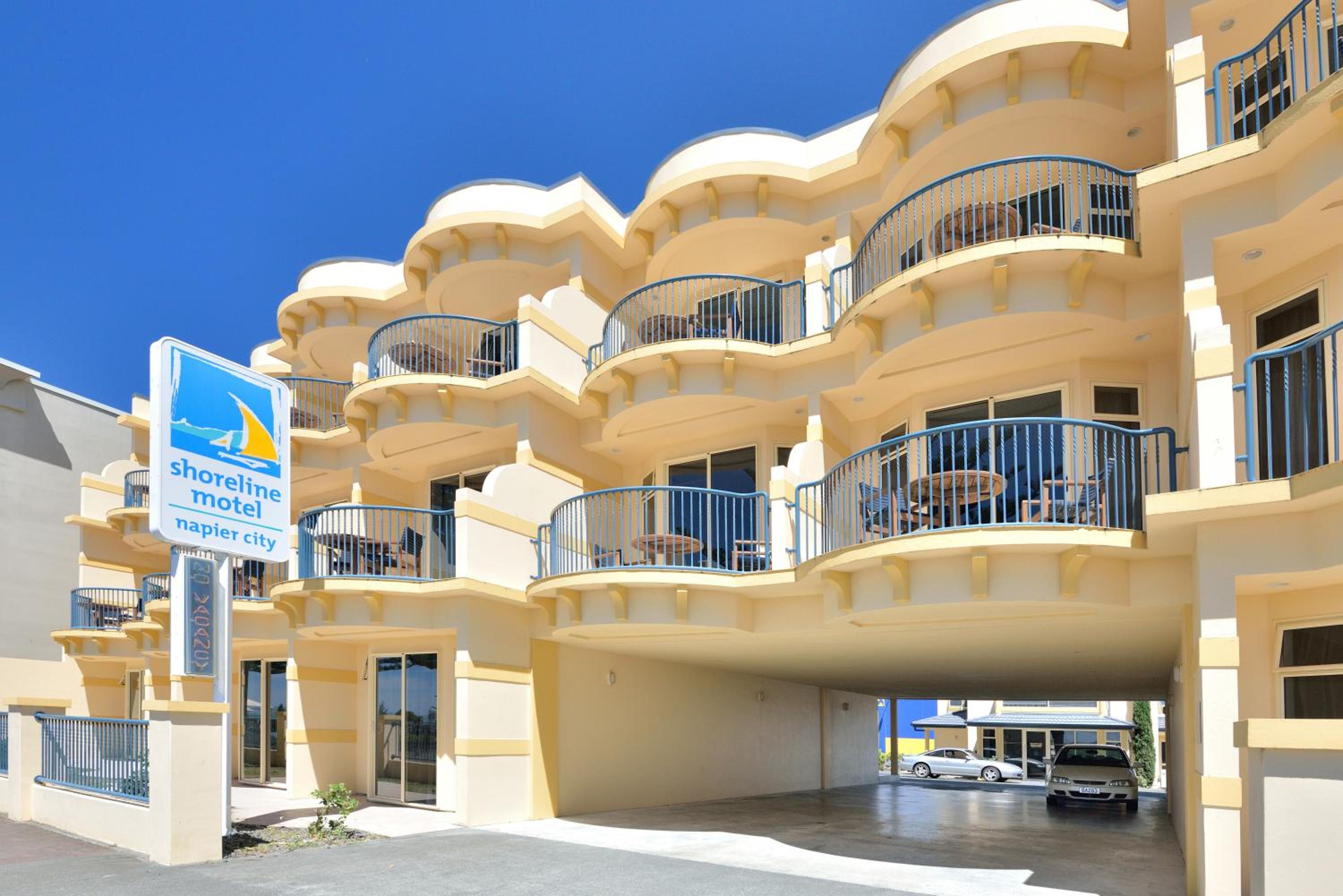 Shoreline Motel view 2