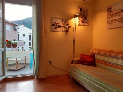 One-bedroom mediterranean flat near the sea view 3