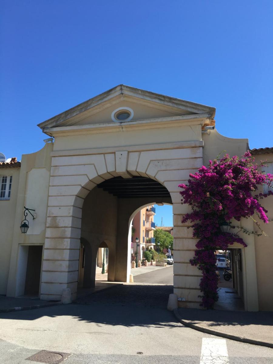 Apartment Port Grimaud view 2