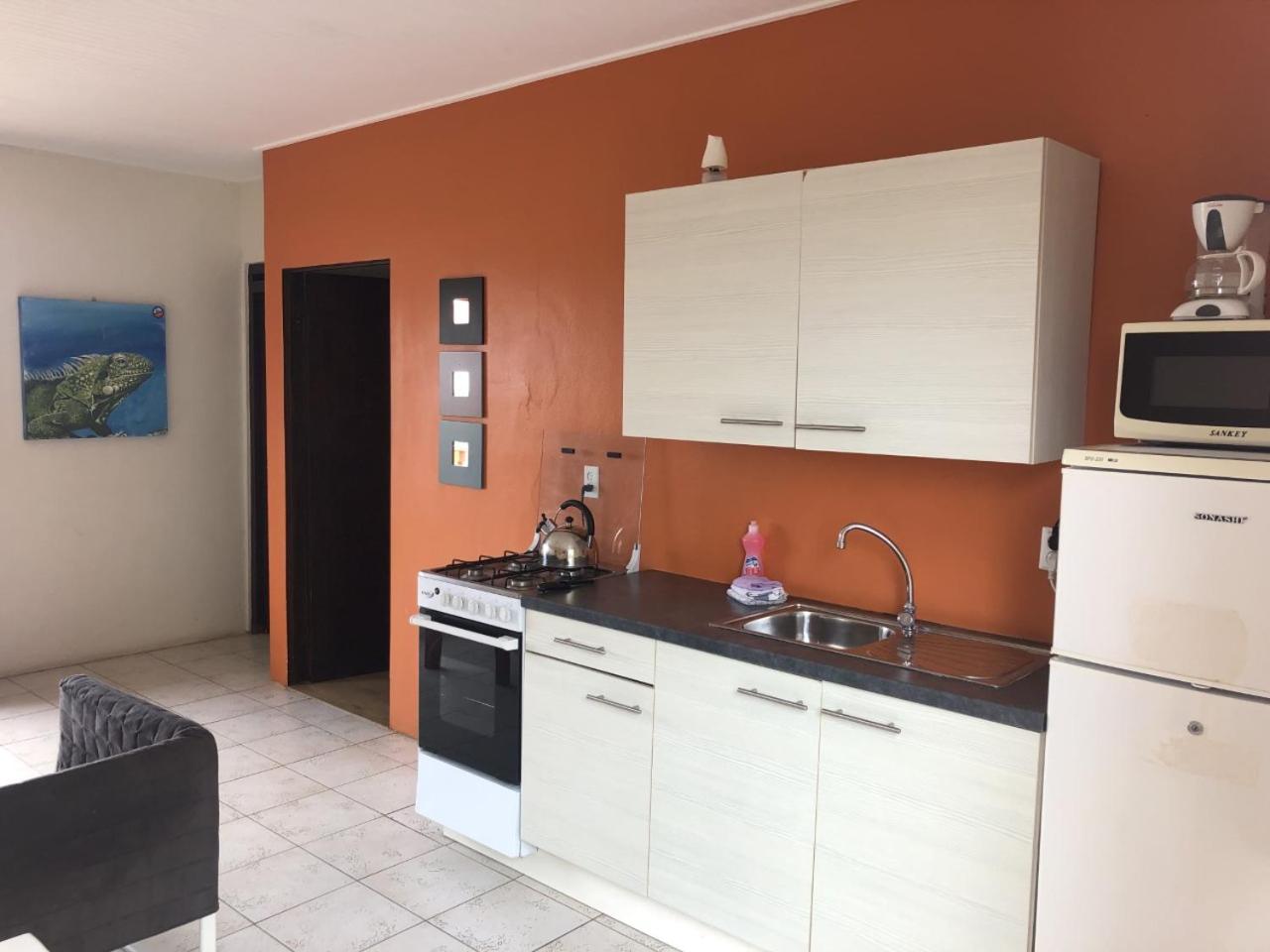 Advantage Apartments Curacao