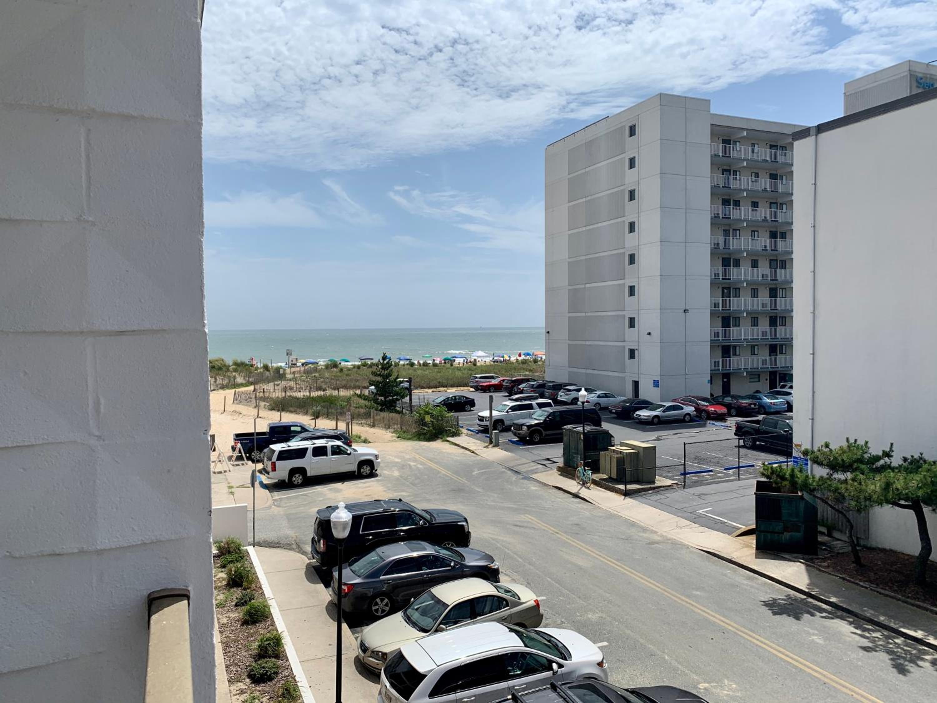 Simple Life Motel view 4