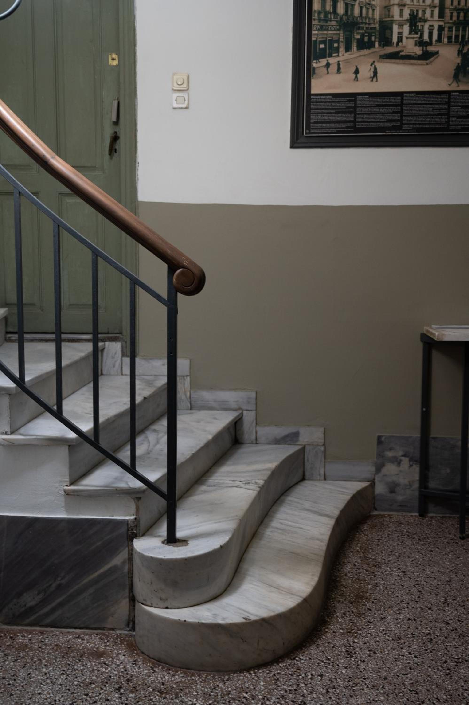 Polytimon, an Athenian neoclassical apartment