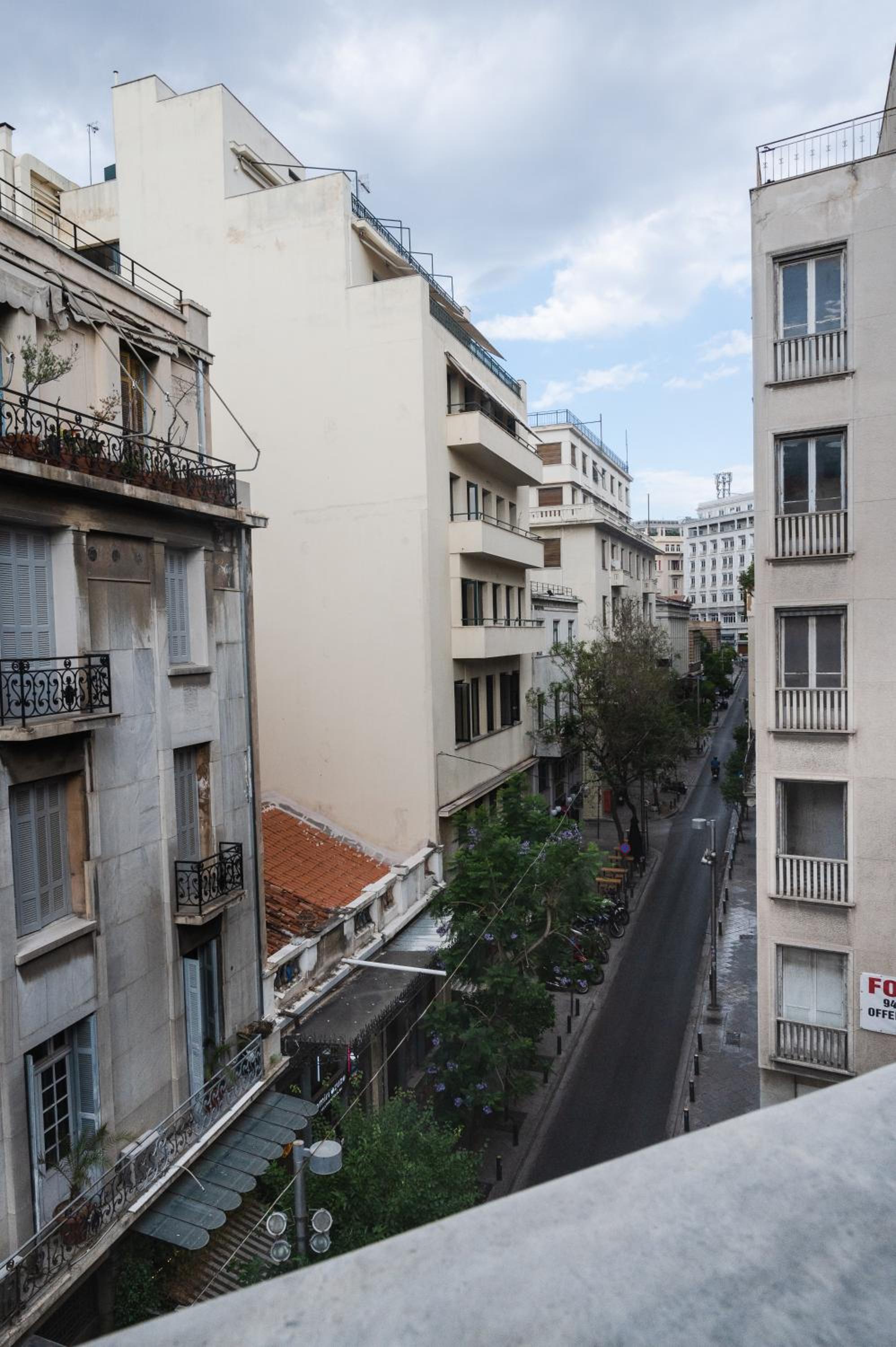 Polytimon, an Athenian neoclassical apartment