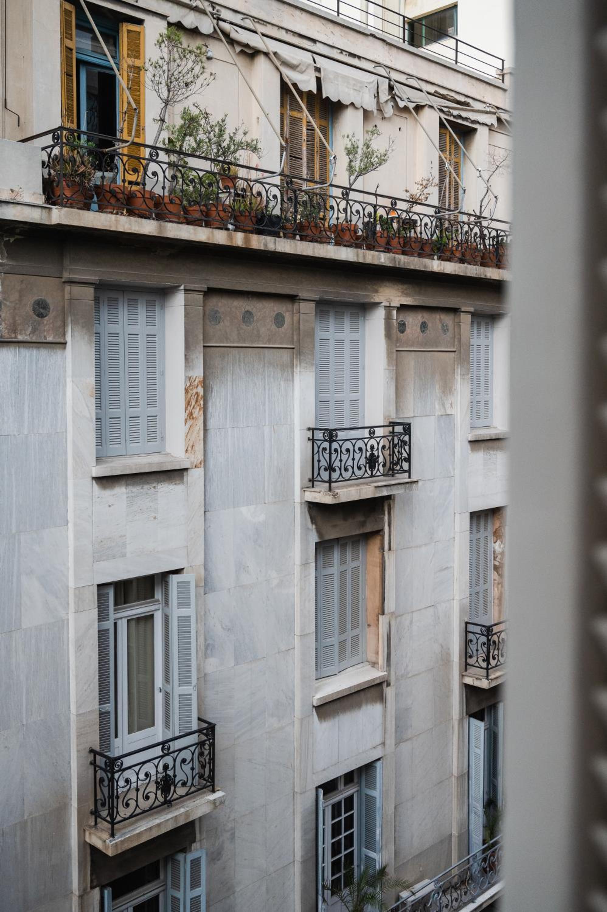 Polytimon, an Athenian neoclassical apartment