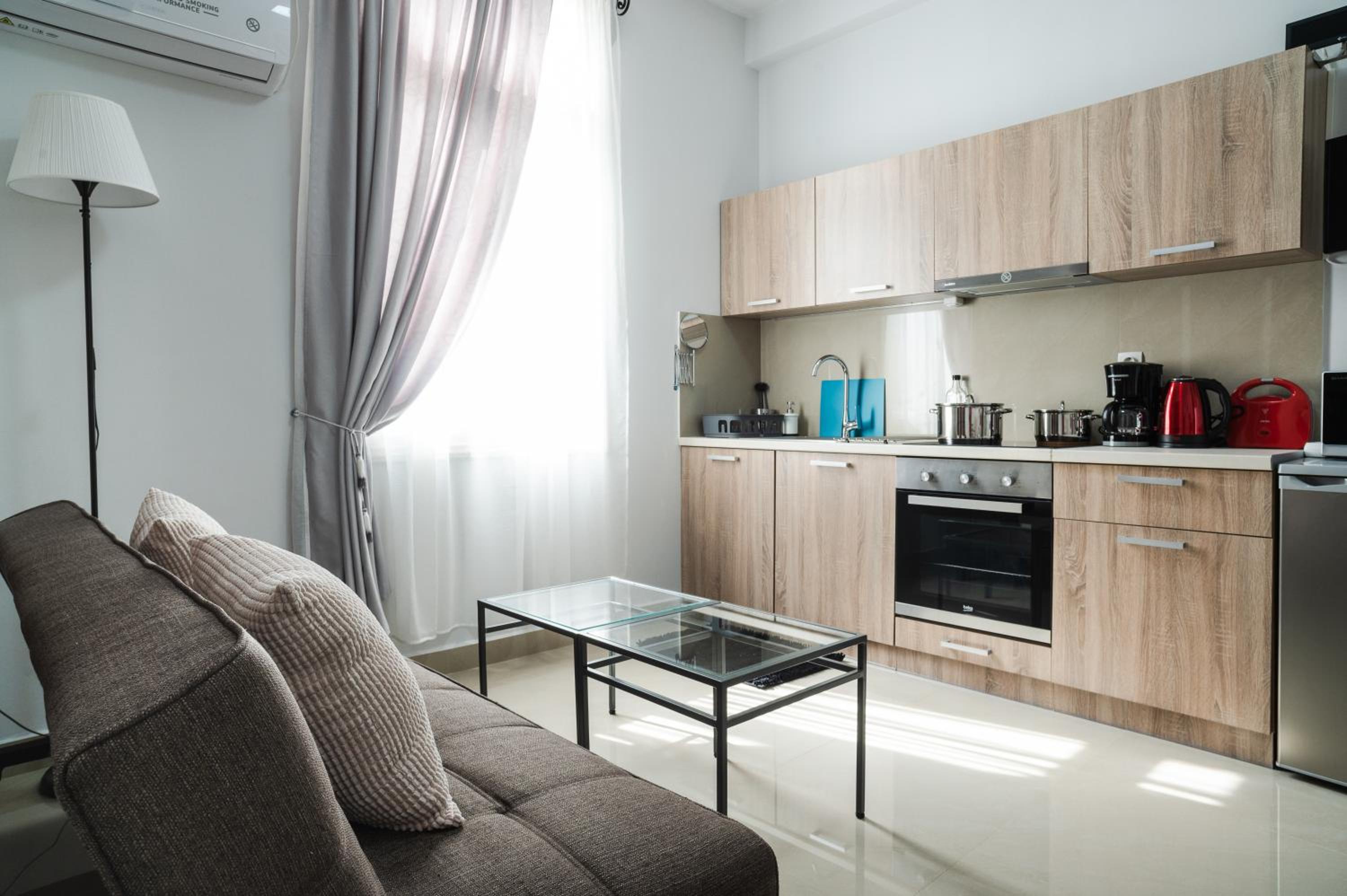 Polytimon, an Athenian neoclassical apartment