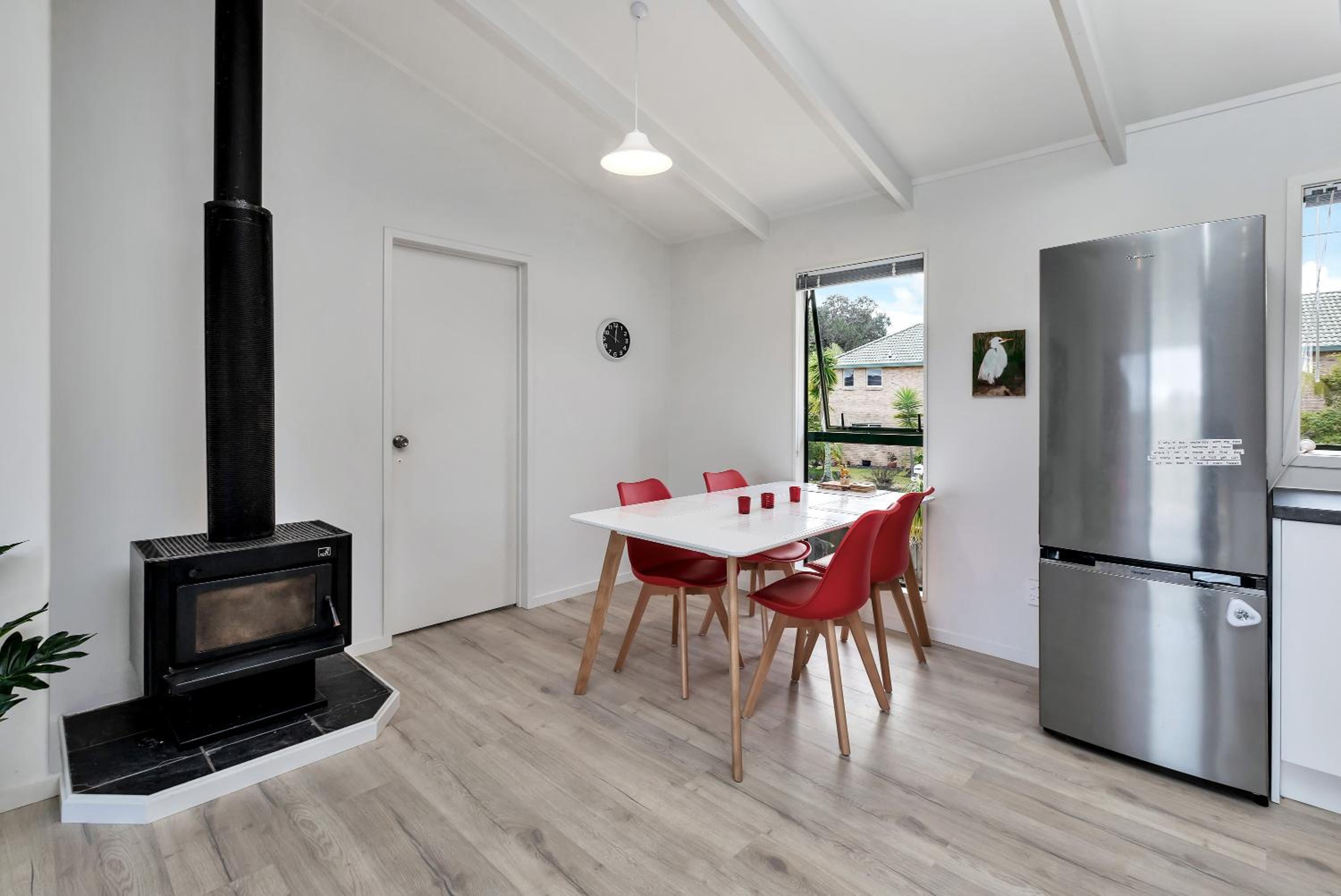 Lofty Te Haumi - Paihia Holiday Home view 3