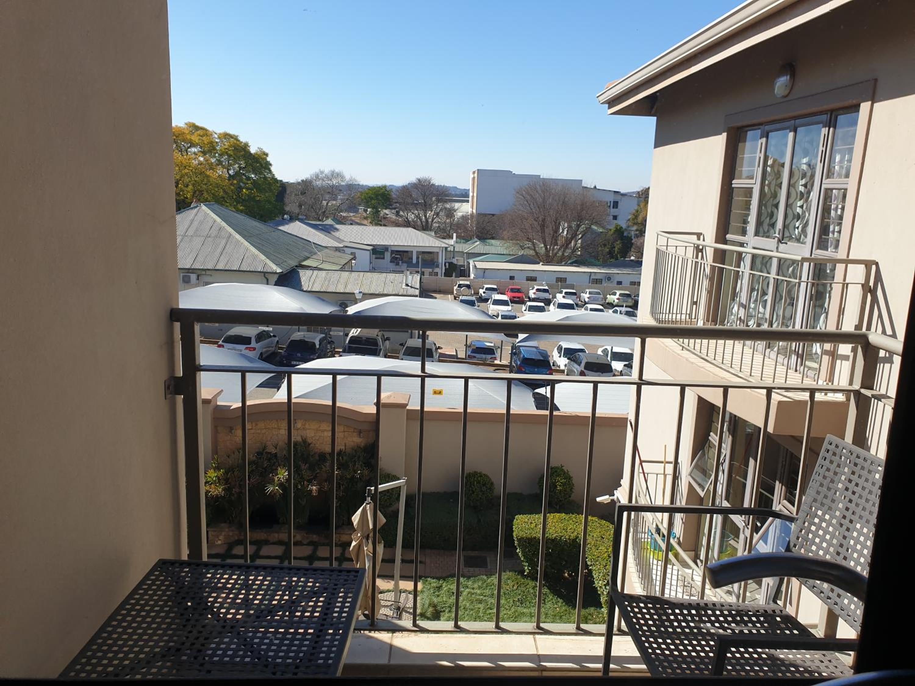 Grosvenor Apartments view 5