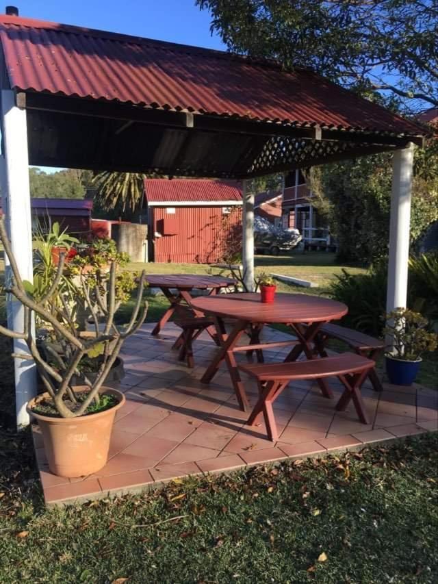 Riverfront Cottage in Booderee National Park at Christians Minde