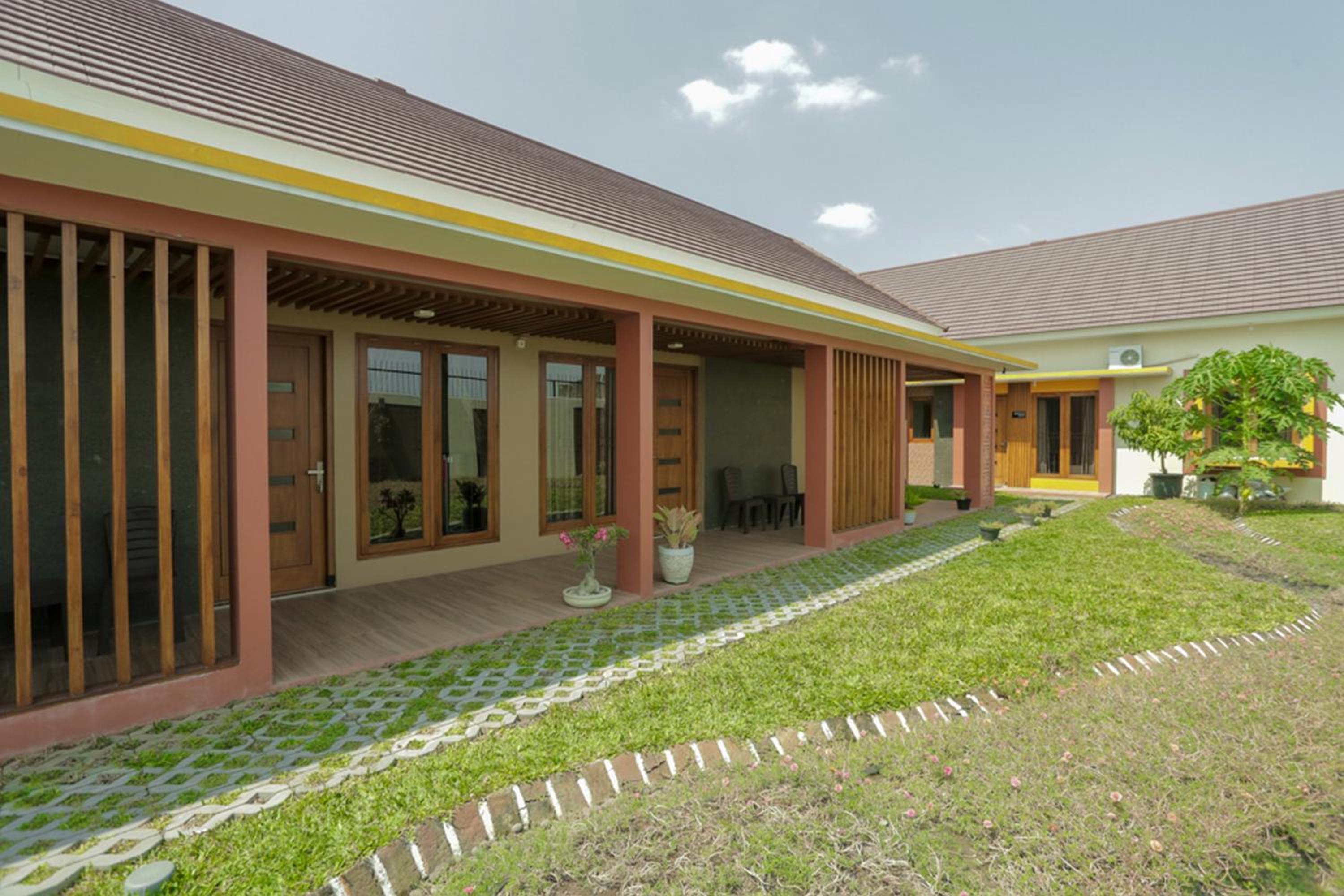 IDR Green Guest House Syariah Mitra RedDoorz