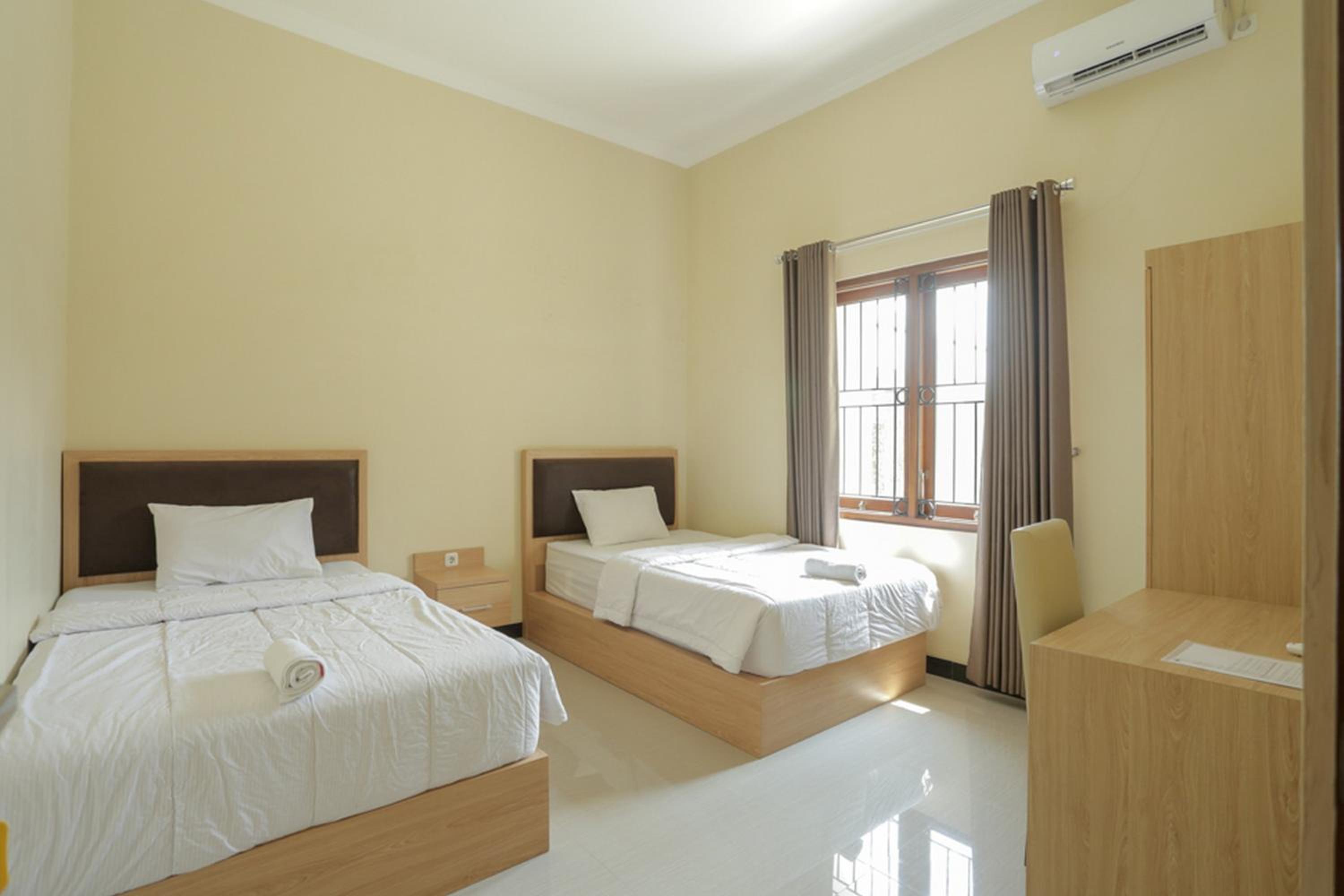 IDR Green Guest House Syariah Mitra RedDoorz