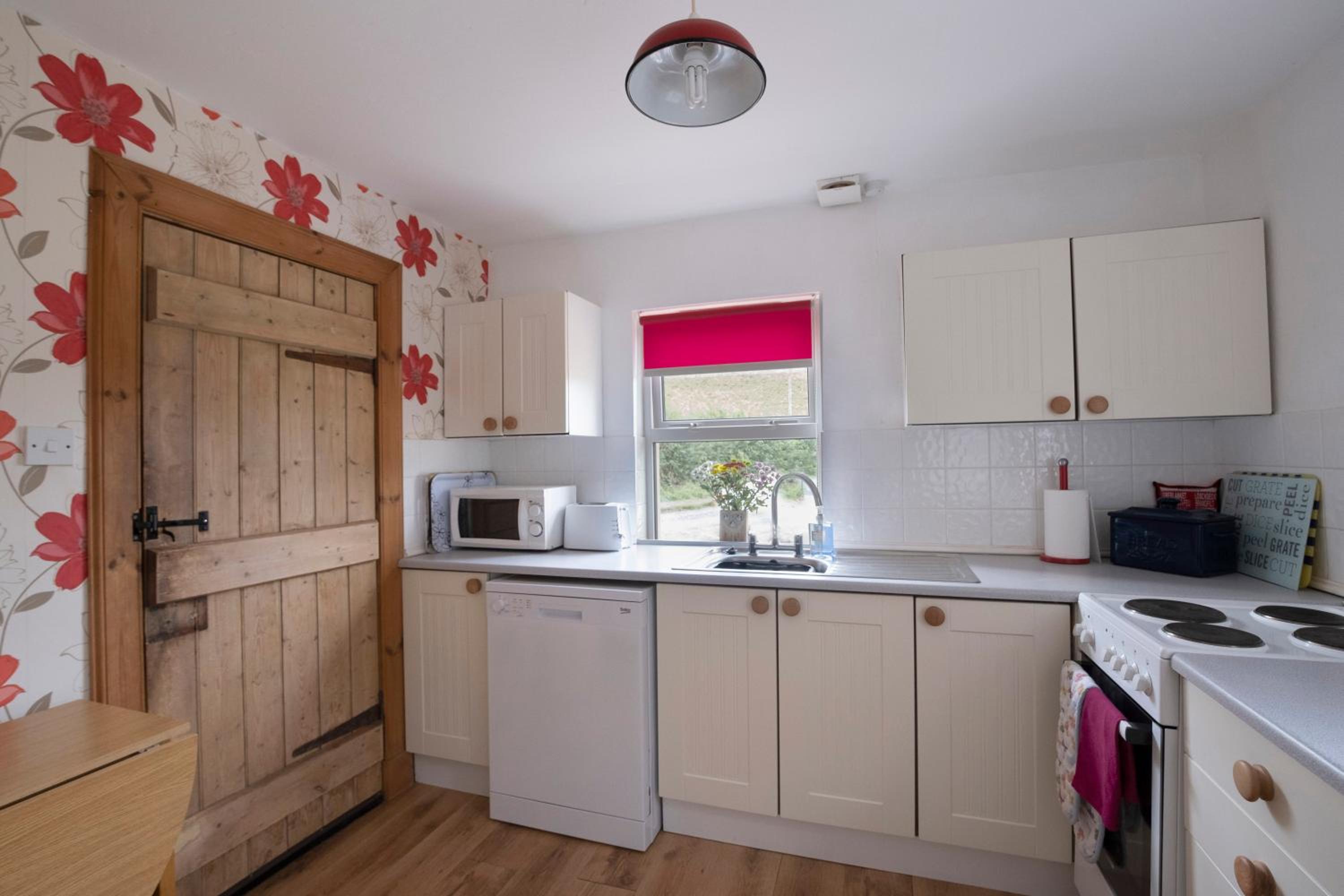 Martinshouse Holiday Cottage, Hawick, Borders view 5