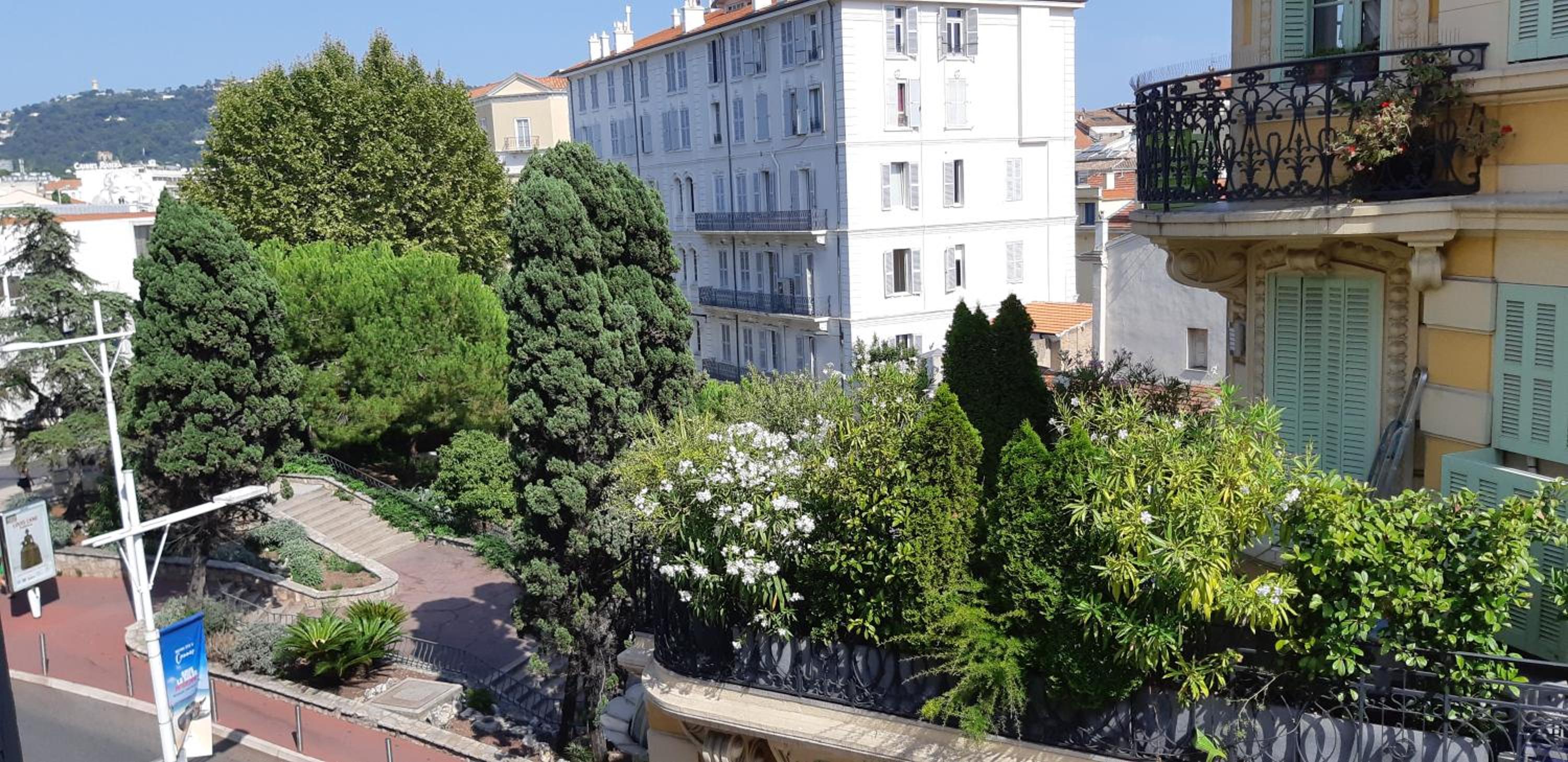 Day's Inn Cannes photo 2