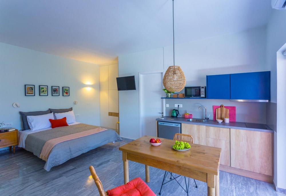 Koukounari Living Spaces view 5