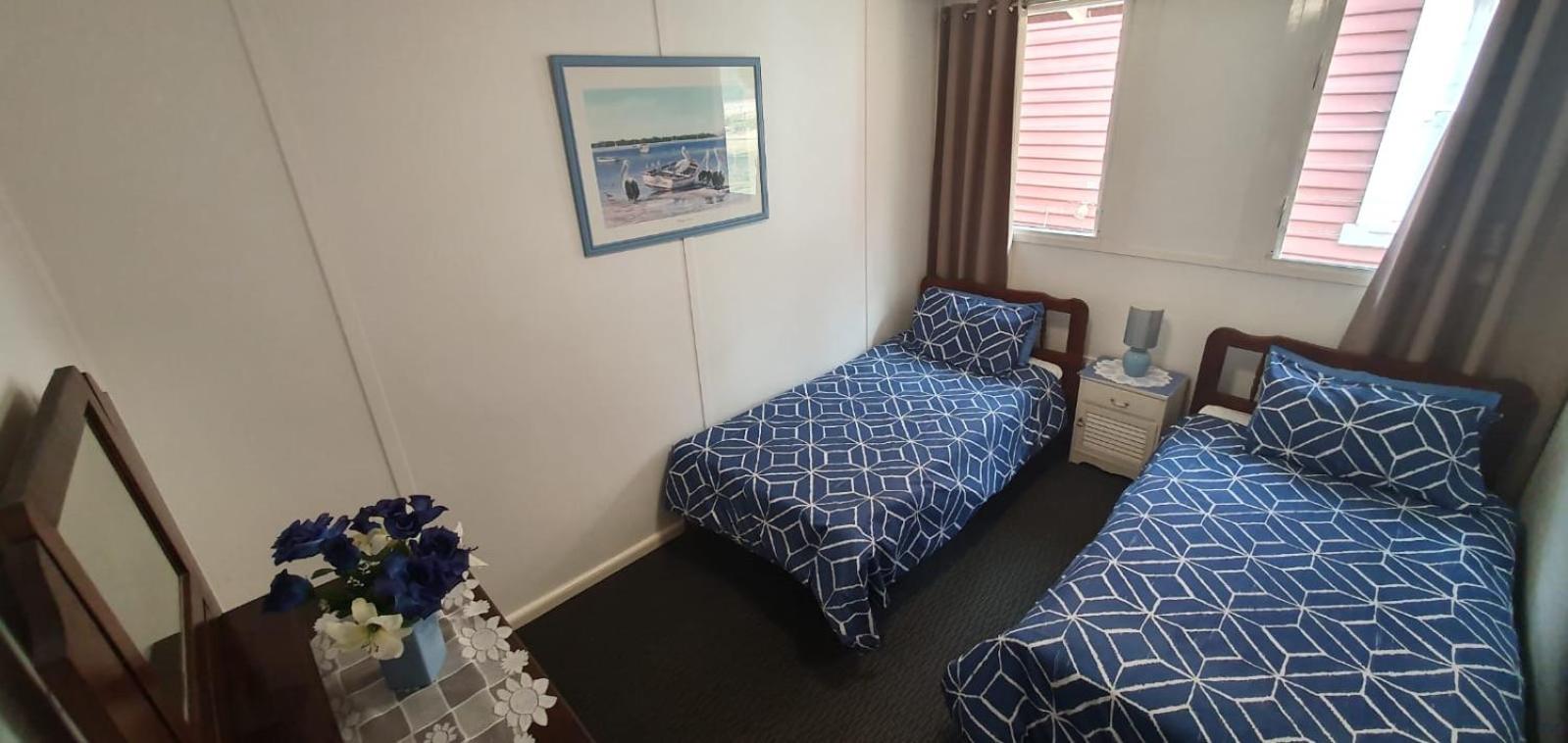 Riverfront Cottage in Booderee National Park at Christians Minde
