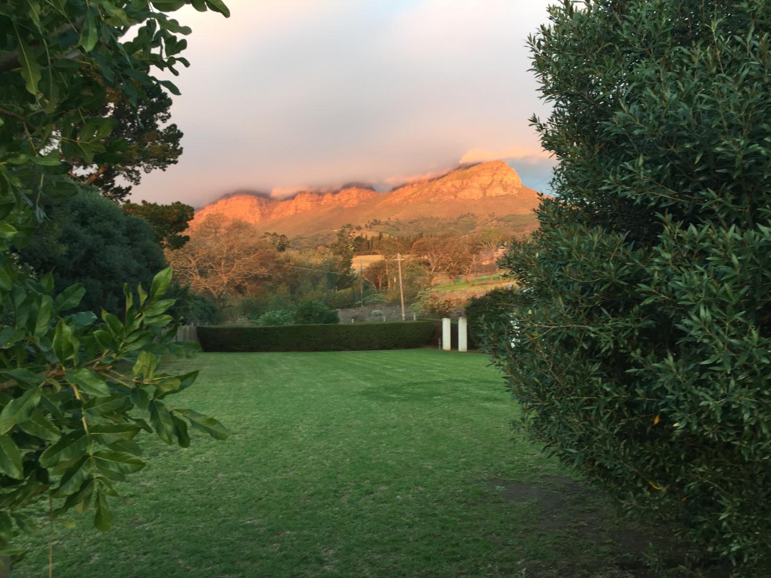 Navarre Farm Cottages view 4
