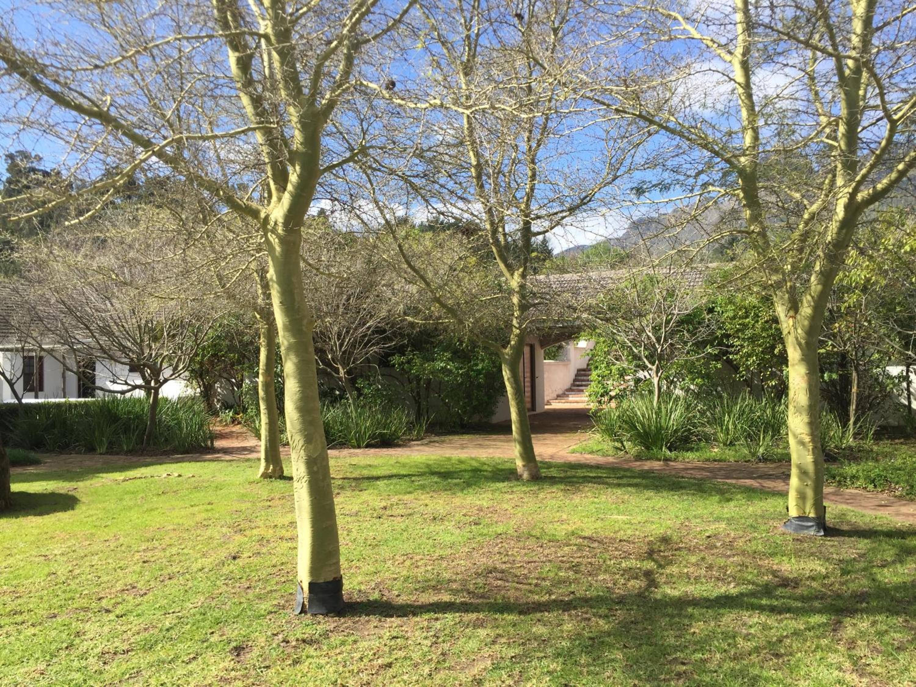 Navarre Farm Cottages view 2