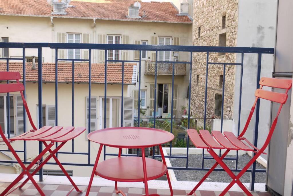 Dream - a studio flat with balcony at 300m from the beach photo 3