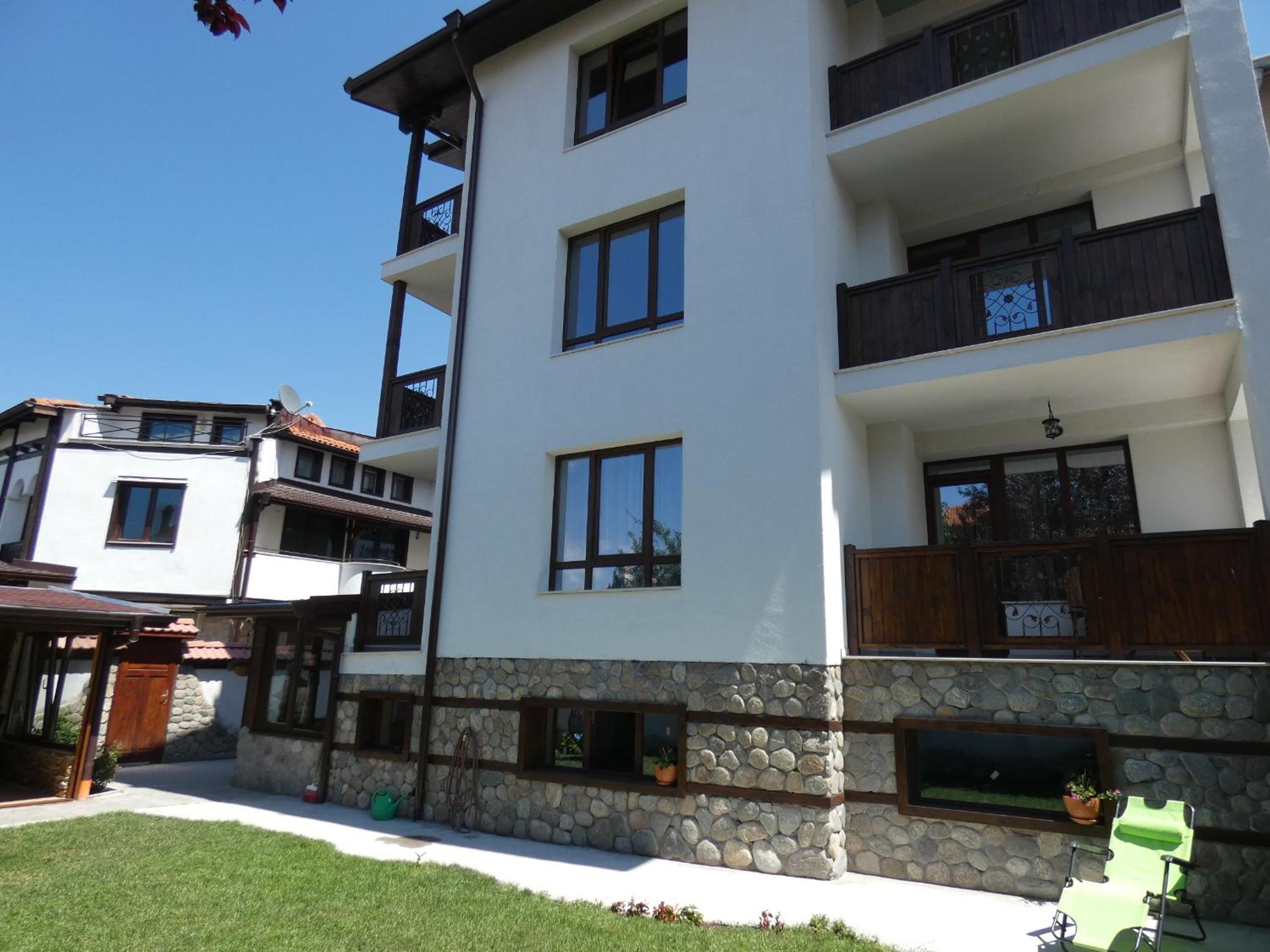 Ice Jewel Chalet, Bansko, 200 meters from the Gondola, 20 улица „Свети Иван Рилски“ view 5